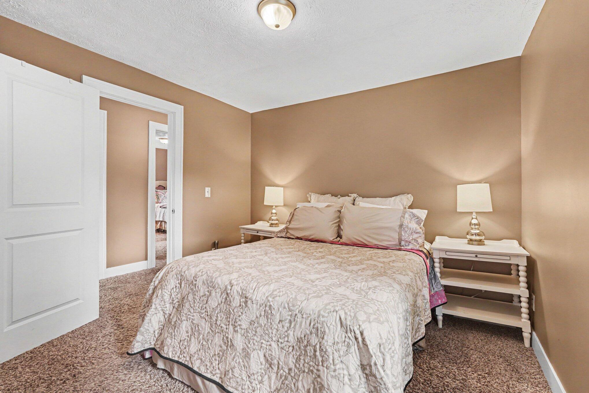54 Lowell Avenue NE Grand Rapids MI 49503