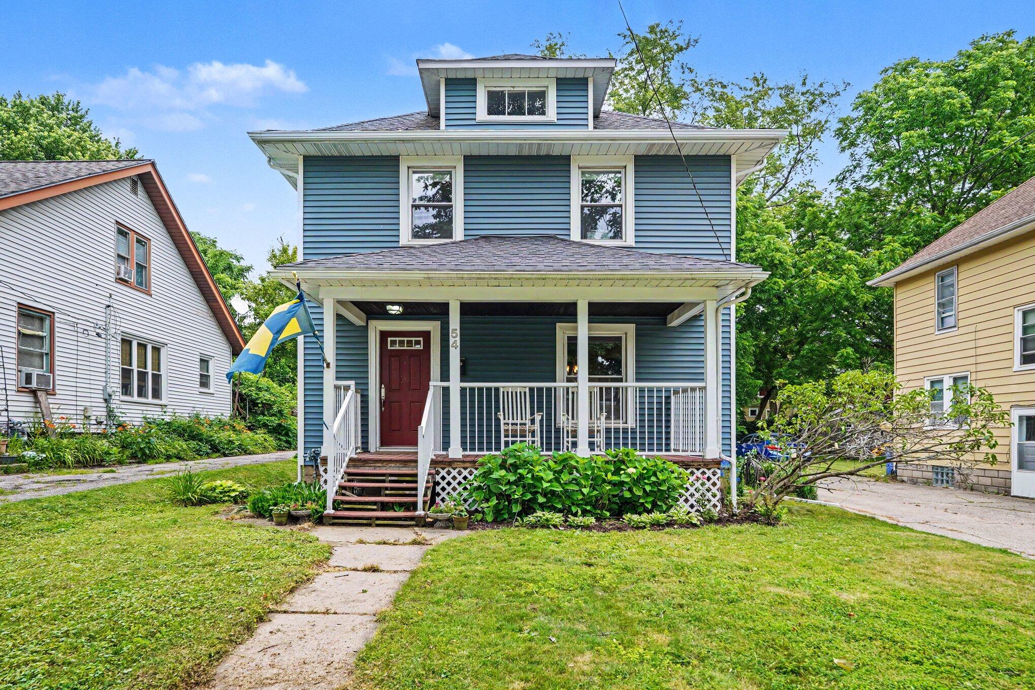 54 Lowell Avenue NE Grand Rapids MI 49503