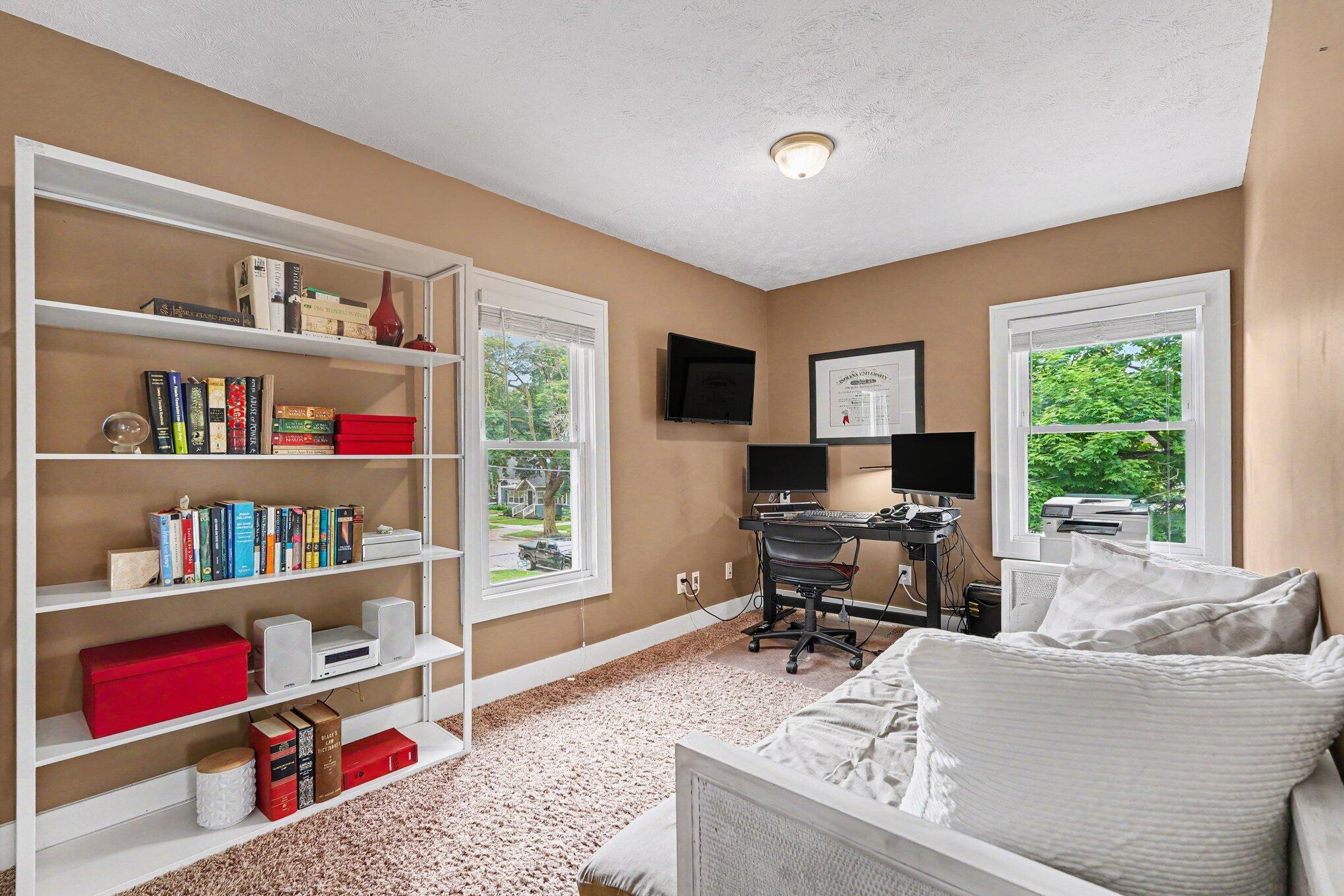 54 Lowell Avenue NE Grand Rapids MI 49503