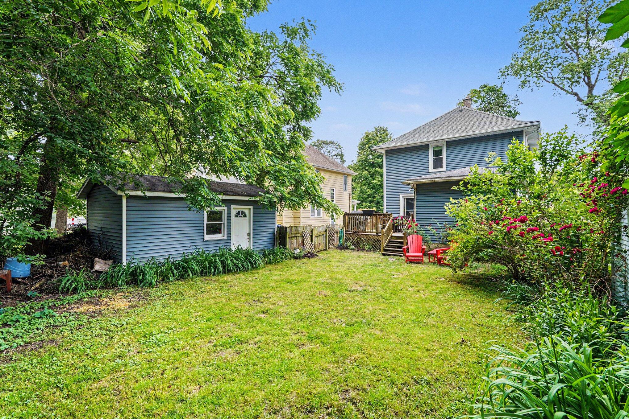 54 Lowell Avenue NE Grand Rapids MI 49503