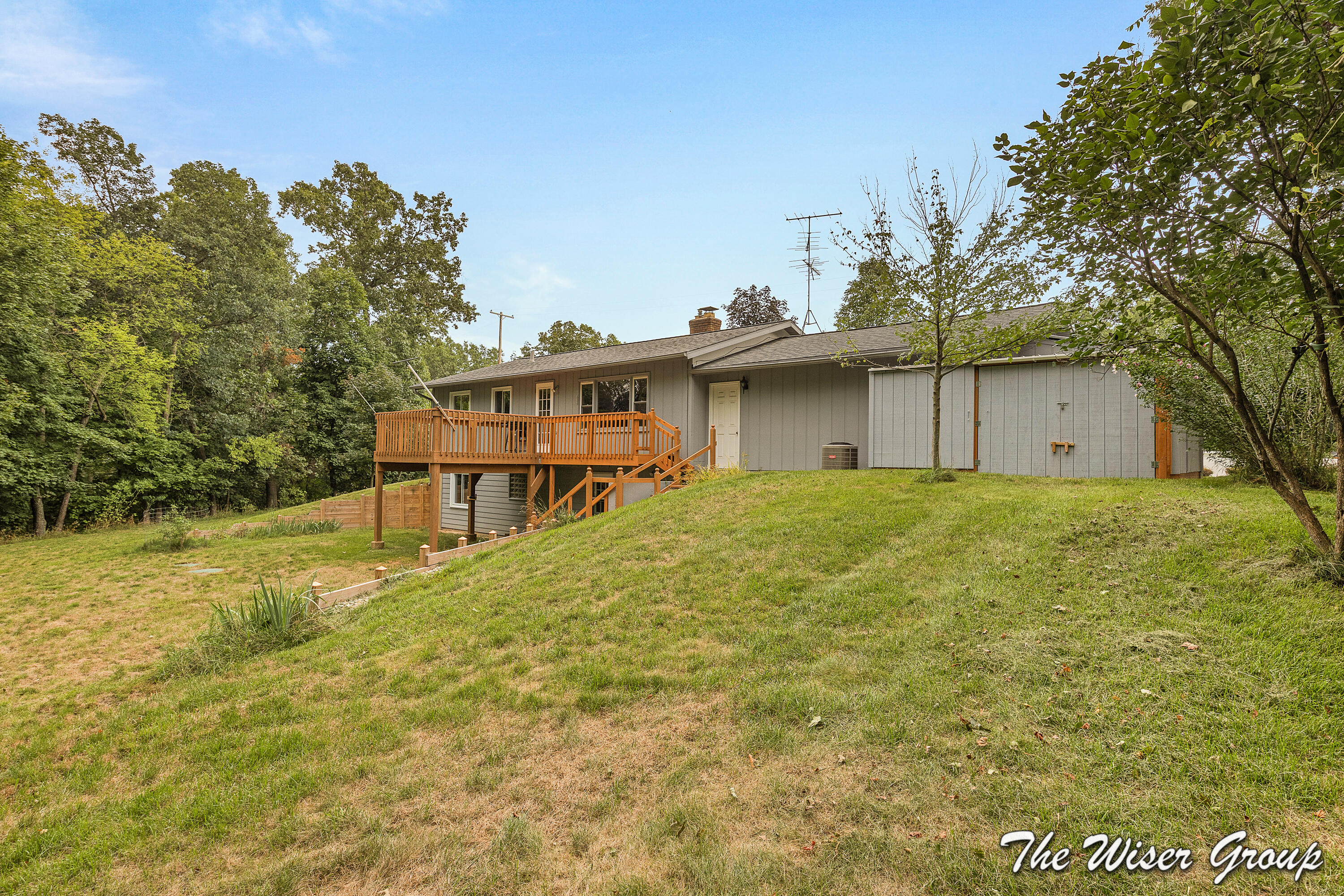1861 Rupert Street NE Grand Rapids MI 49525