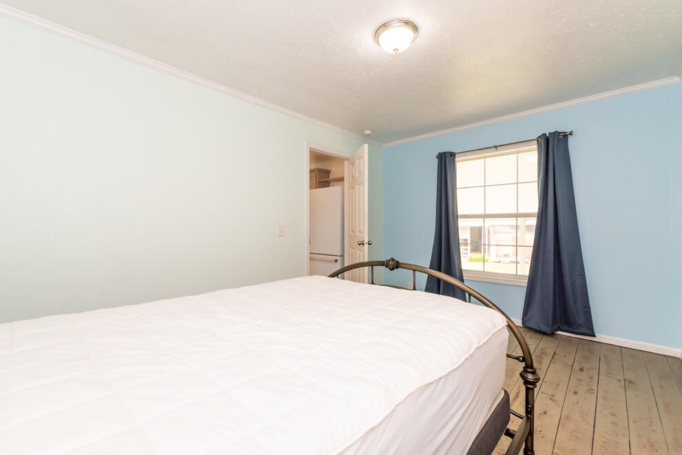 1403 Miss Ellie Drive Kalamazoo MI 49009