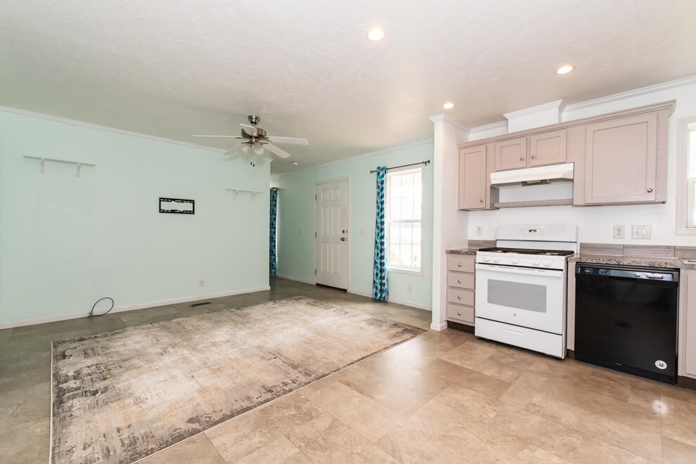 1403 Miss Ellie Drive Kalamazoo MI 49009