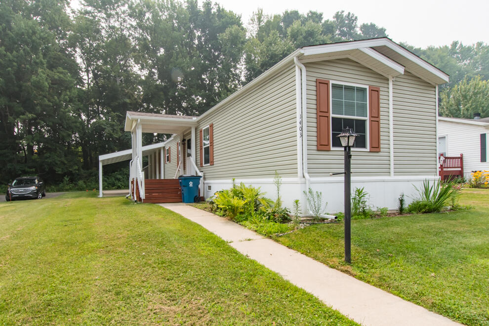 1403 Miss Ellie Drive Kalamazoo MI 49009