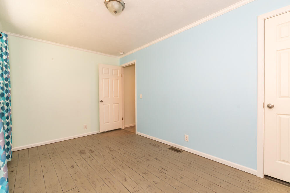 1403 Miss Ellie Drive Kalamazoo MI 49009