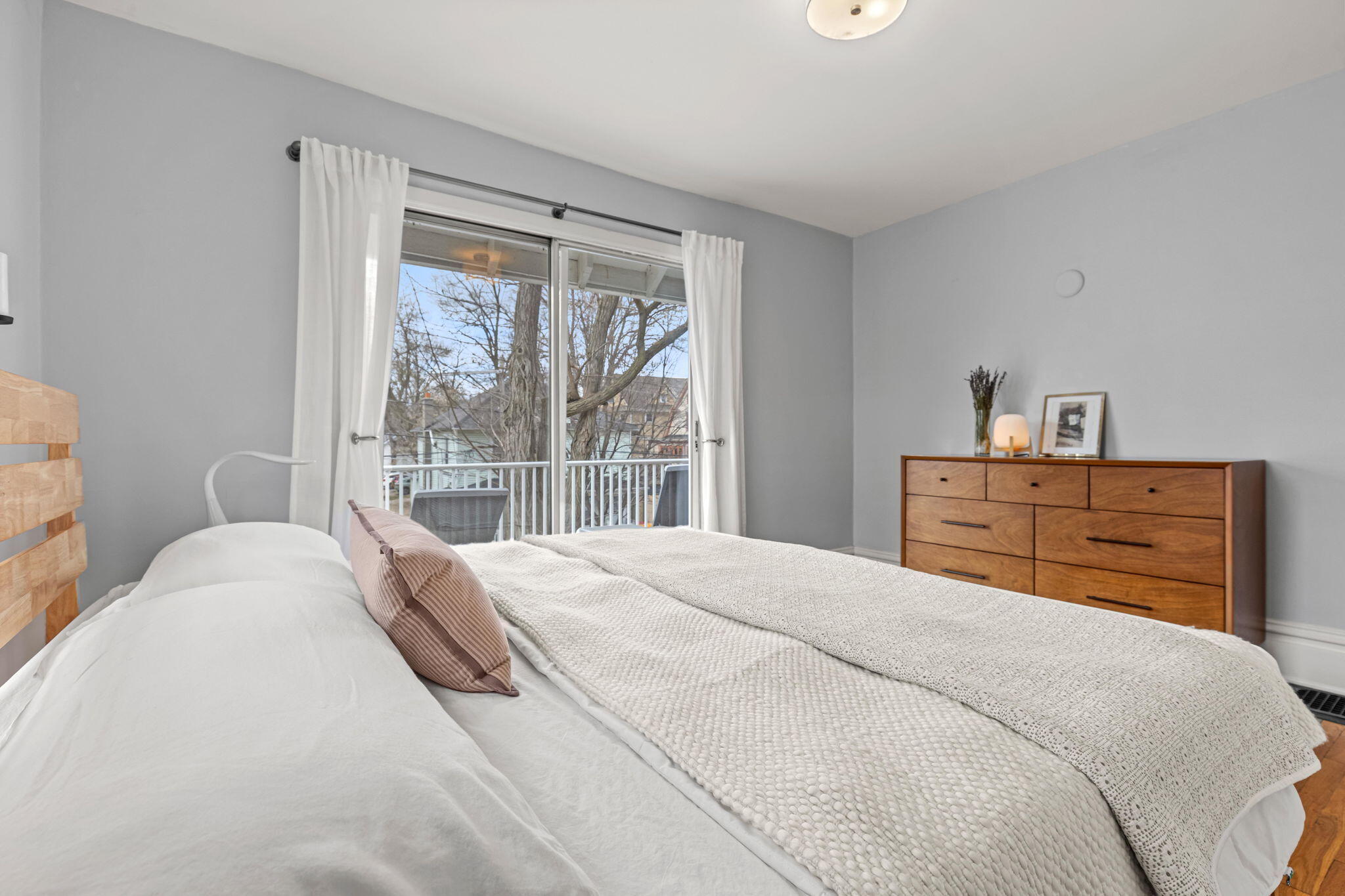 22 Grand Avenue NE Grand Rapids MI 49503
