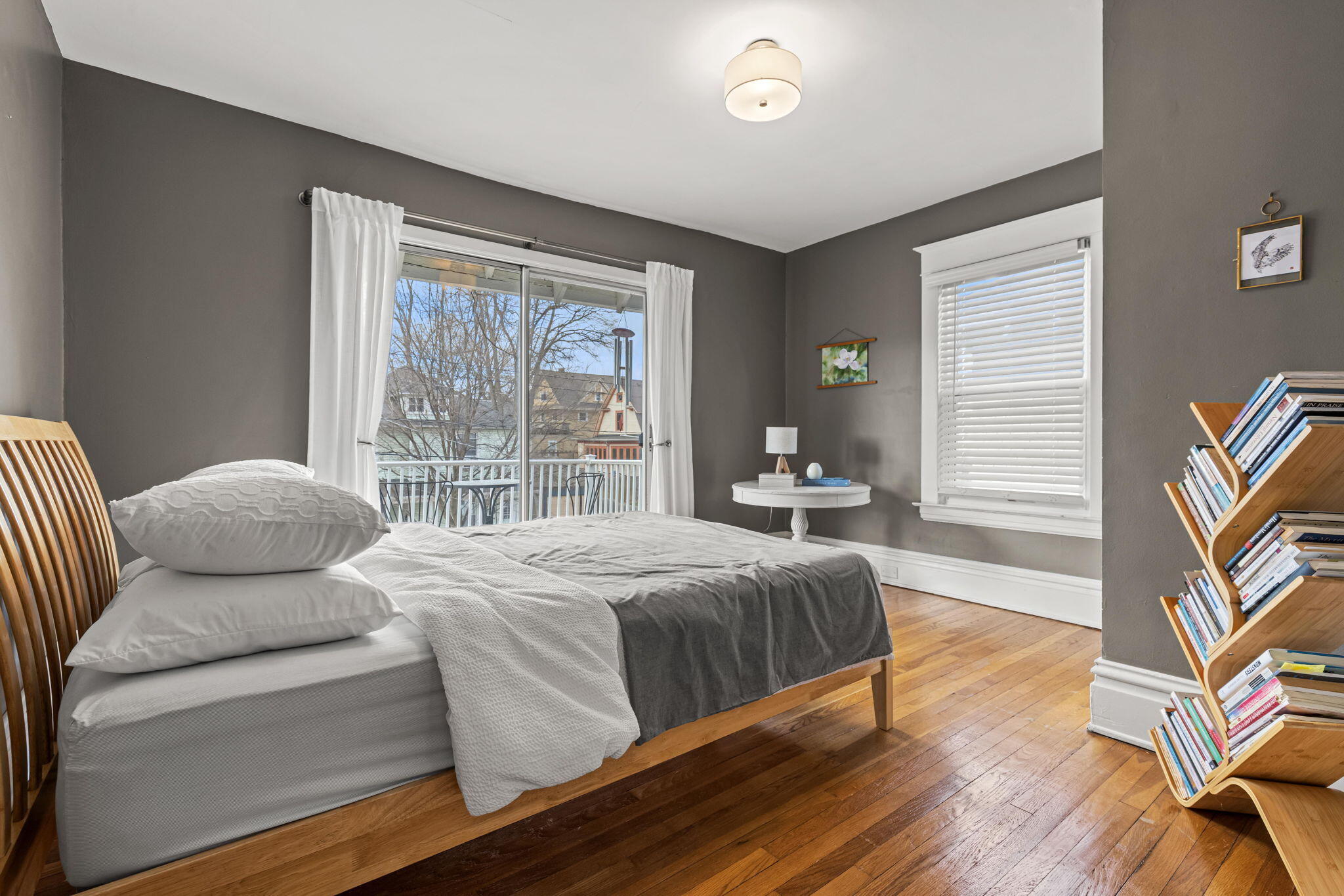 22 Grand Avenue NE Grand Rapids MI 49503