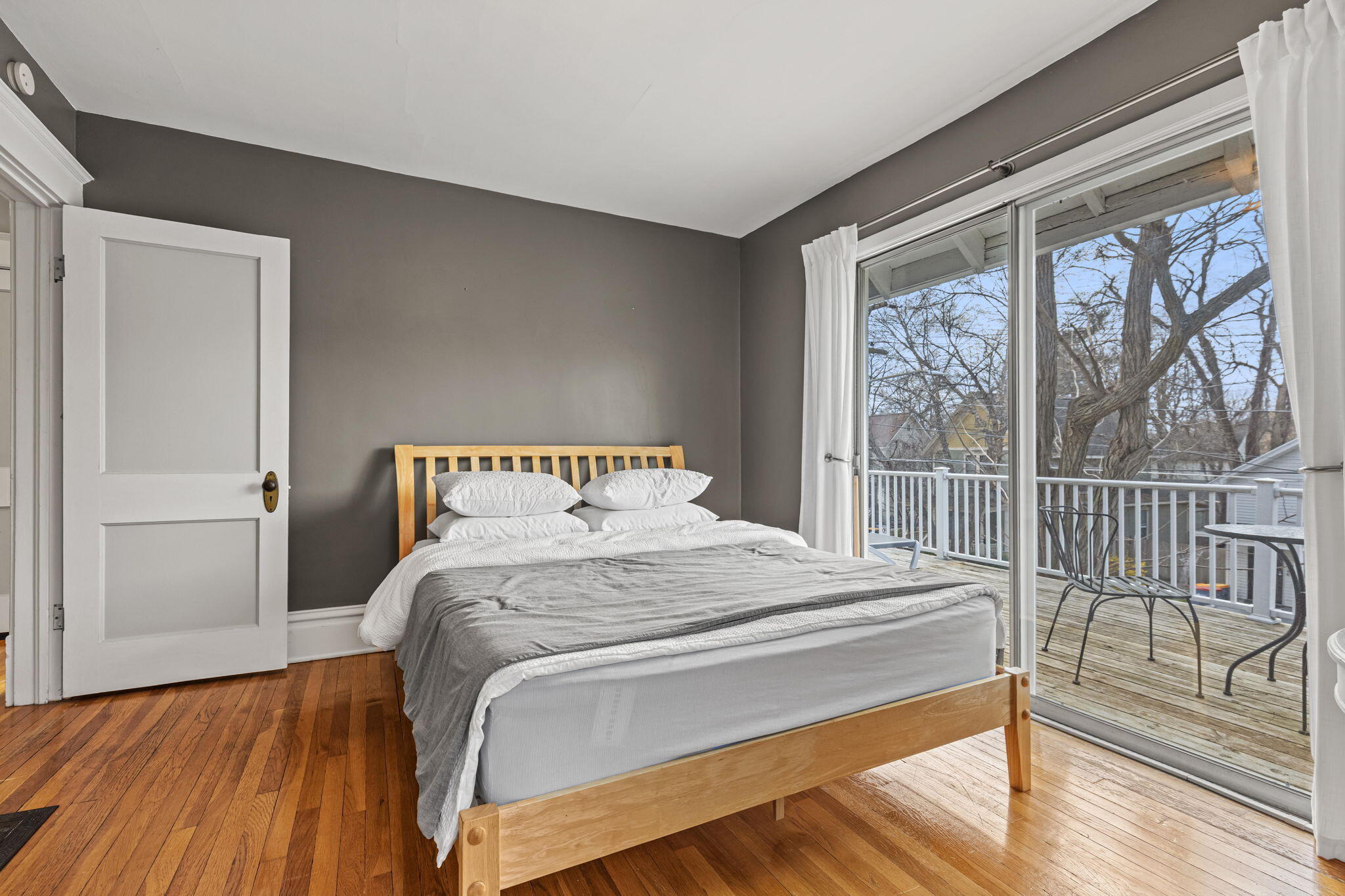 22 Grand Avenue NE Grand Rapids MI 49503