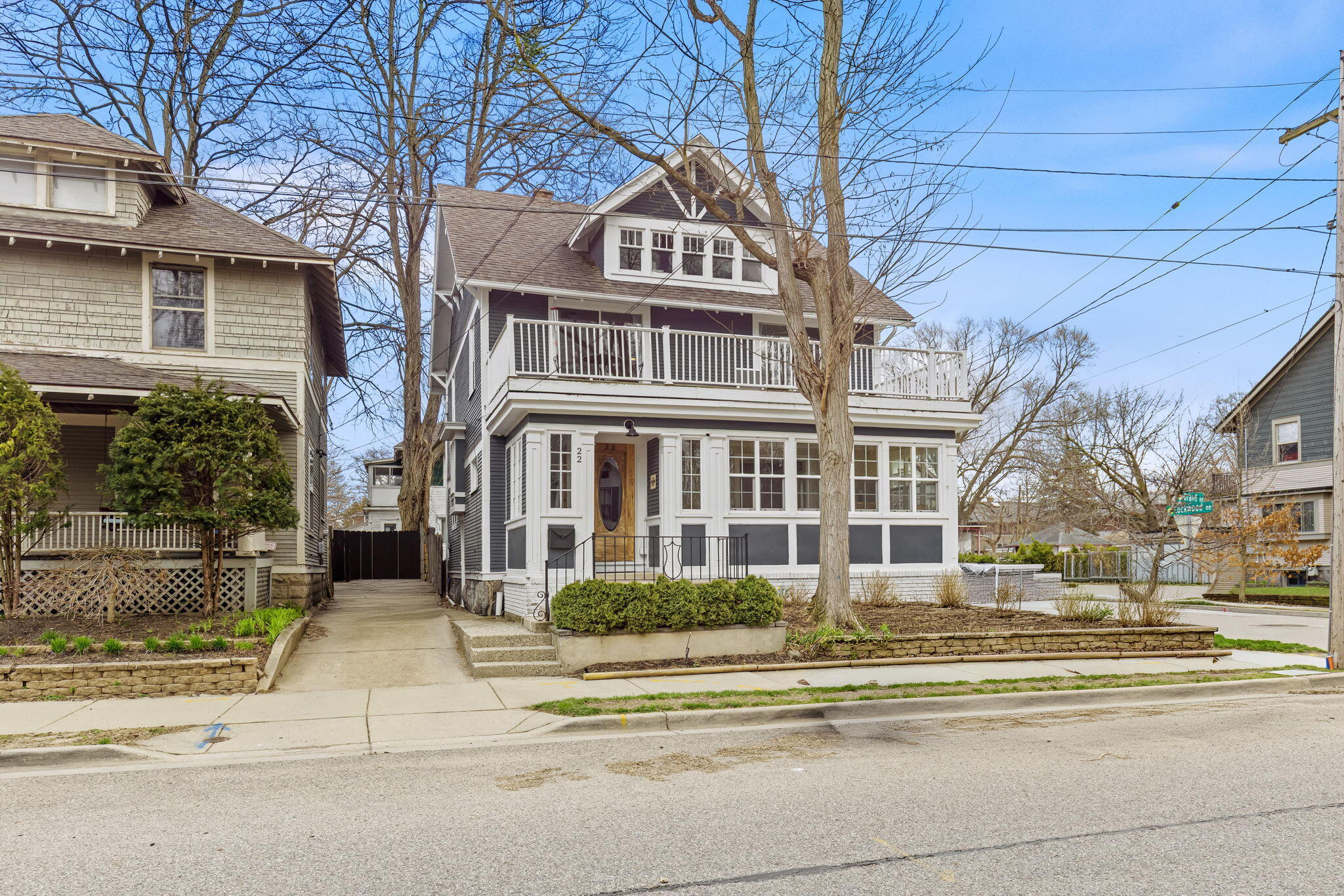 22 Grand Avenue NE Grand Rapids MI 49503