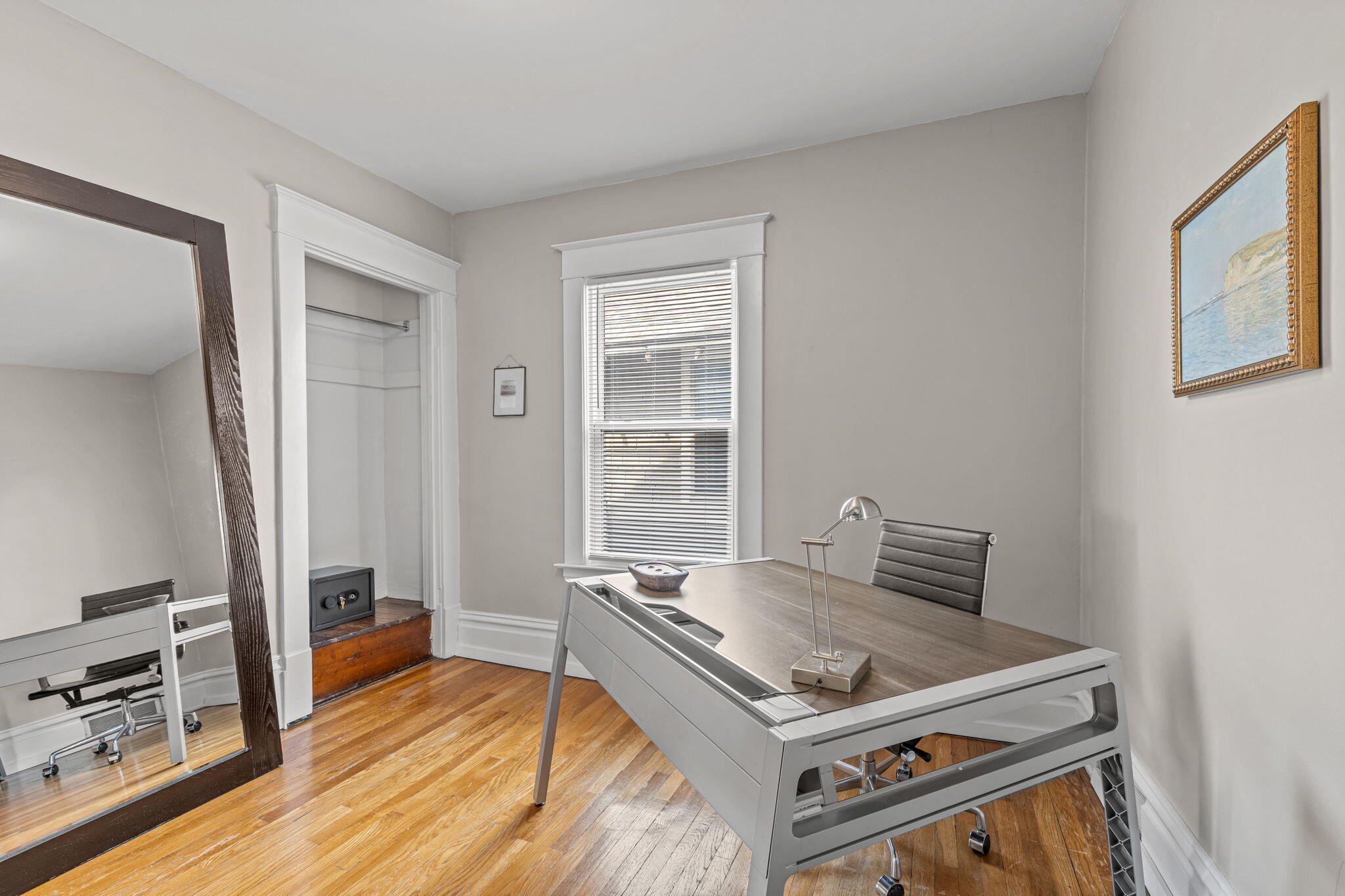 22 Grand Avenue NE Grand Rapids MI 49503
