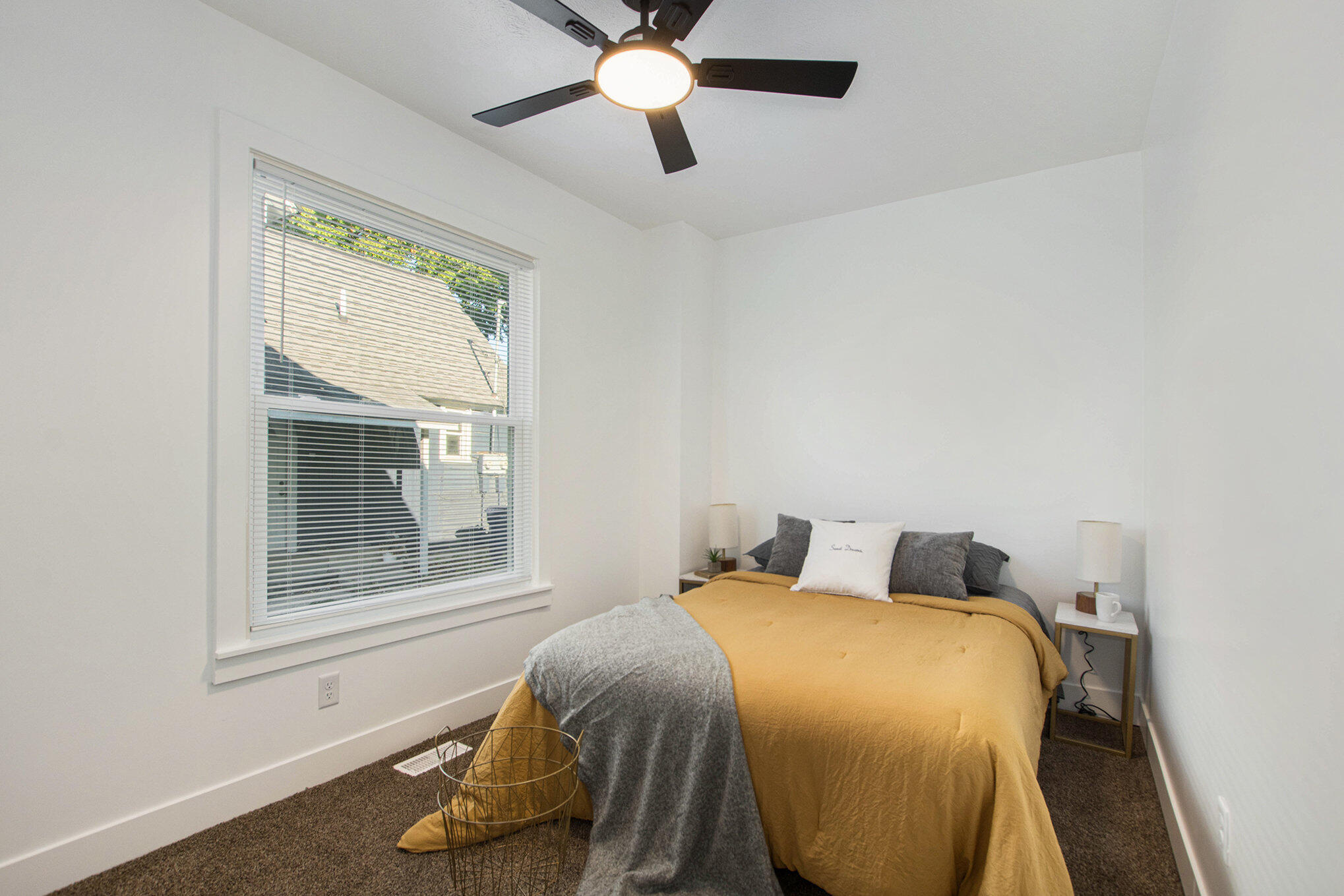 215 W 14th Street Holland MI 49423