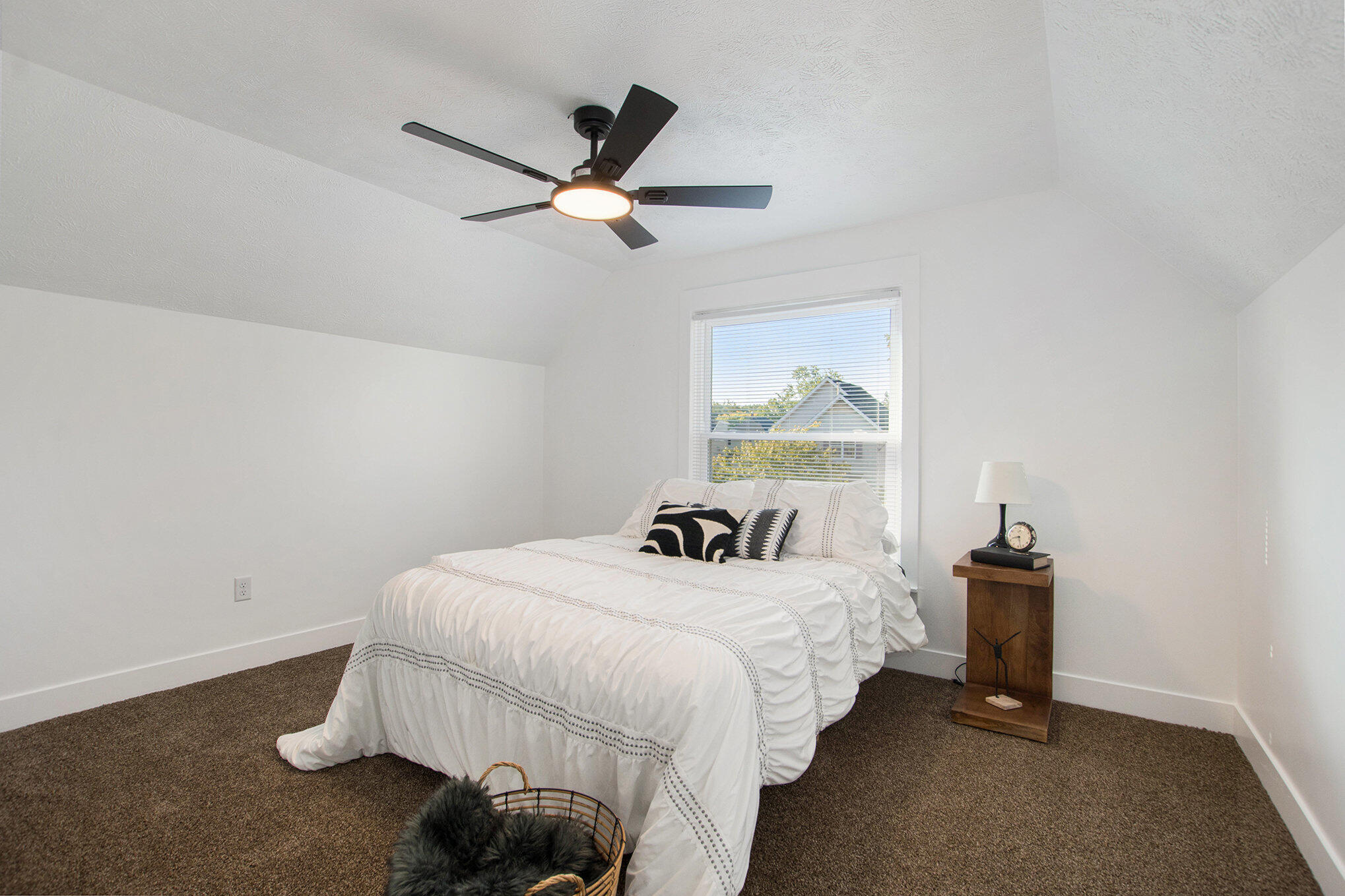 215 W 14th Street Holland MI 49423