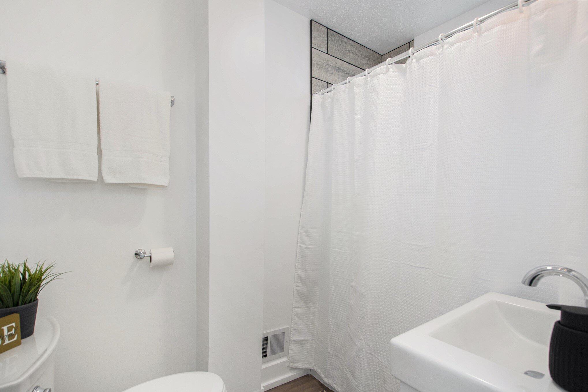 215 W 14th Street Holland MI 49423