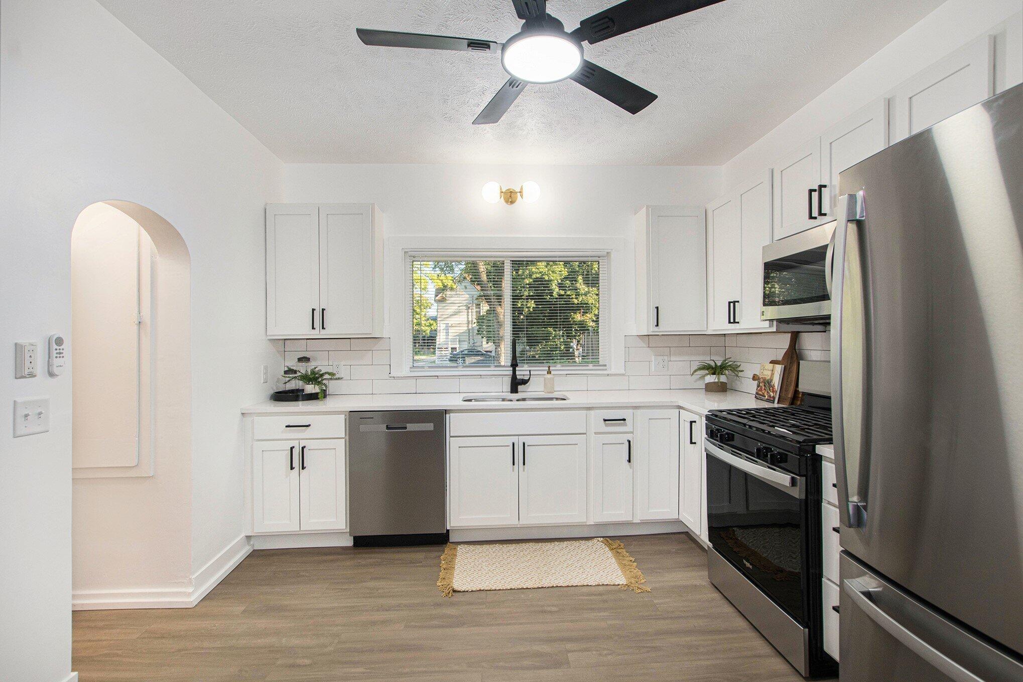 215 W 14th Street Holland MI 49423