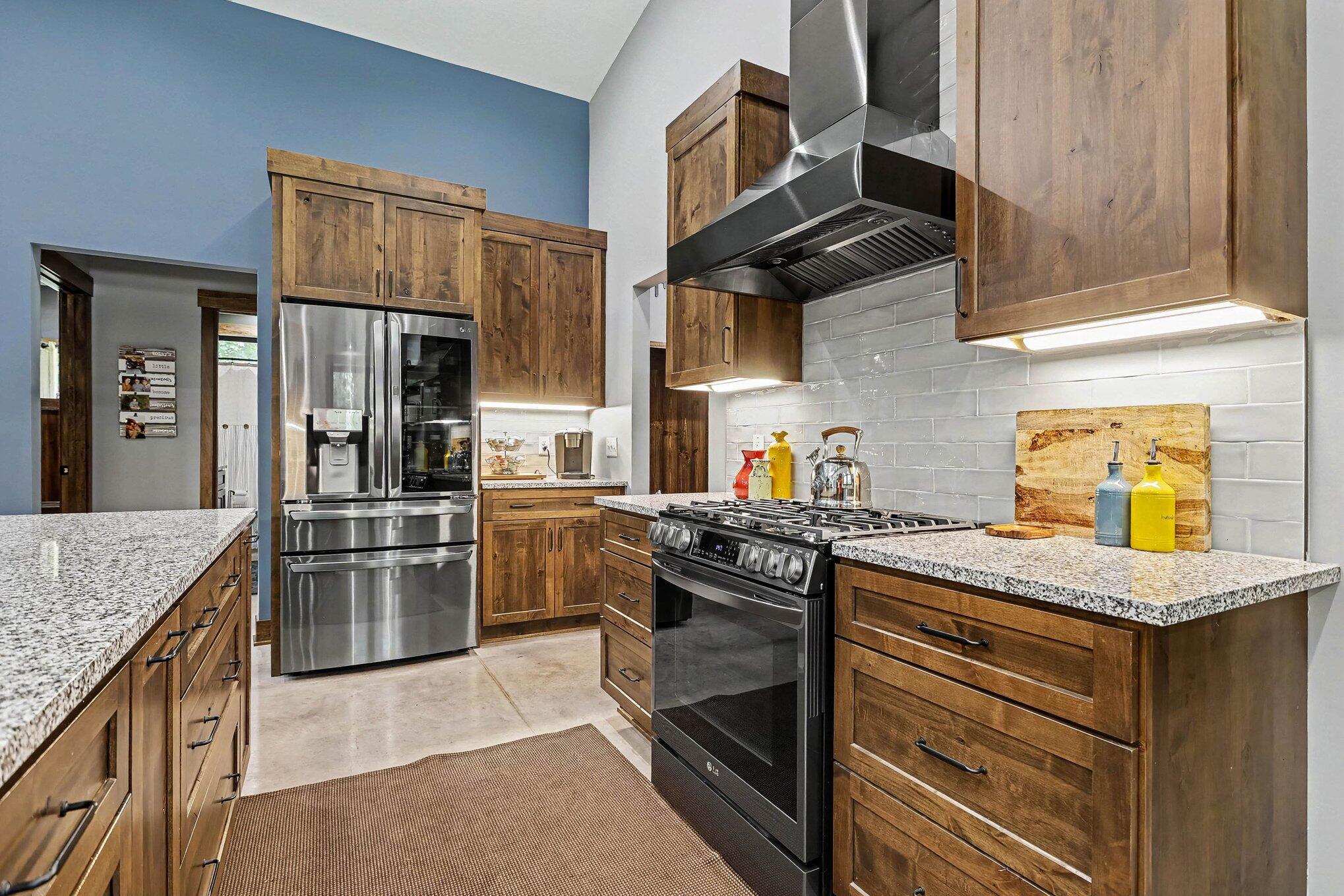 86960 County Road 681 Decatur MI 49045