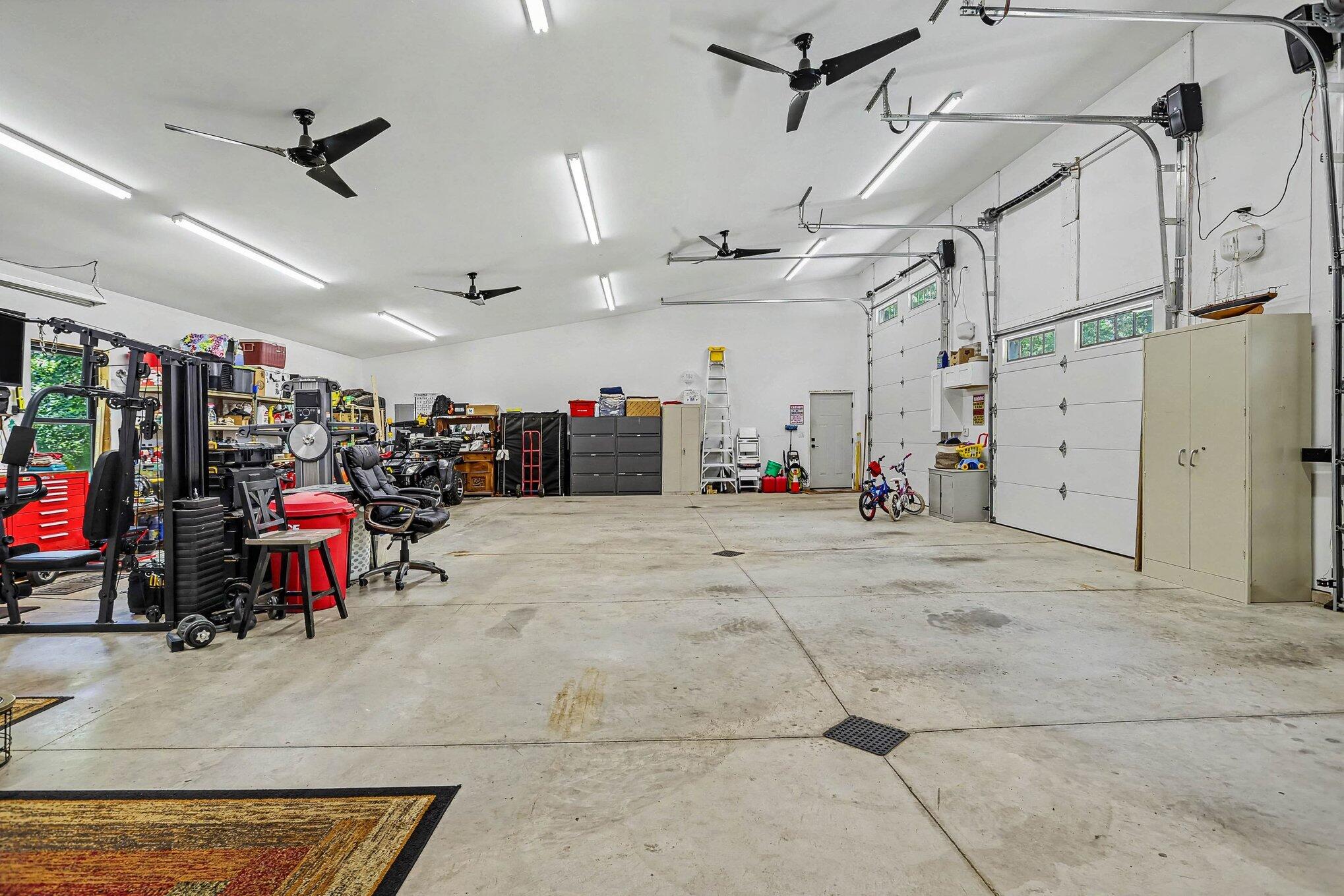 86960 County Road 681 Decatur MI 49045