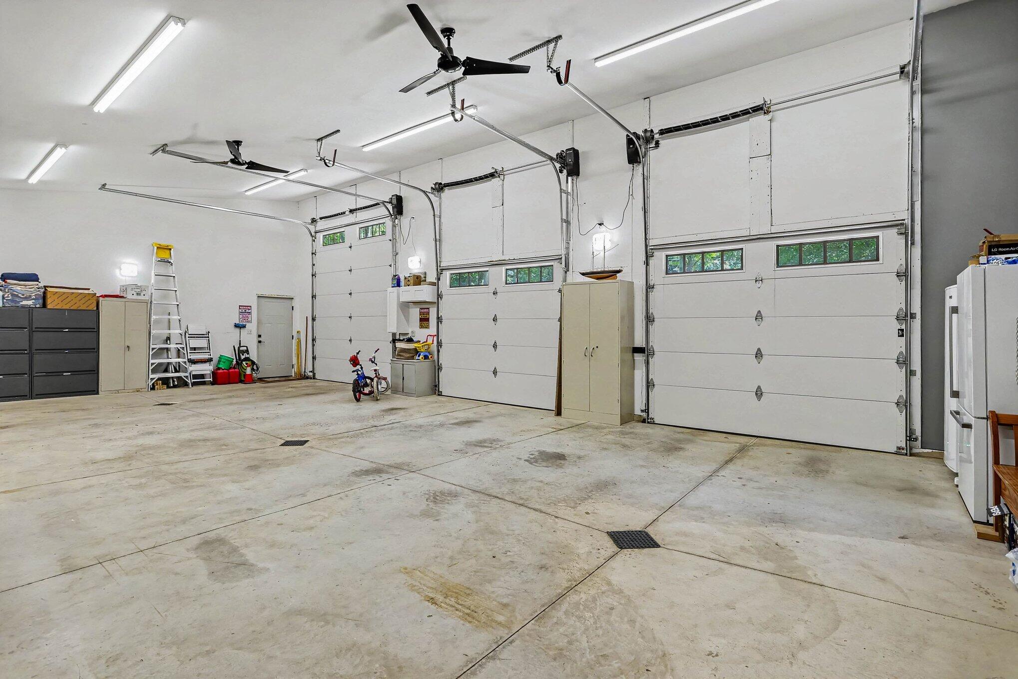 86960 County Road 681 Decatur MI 49045