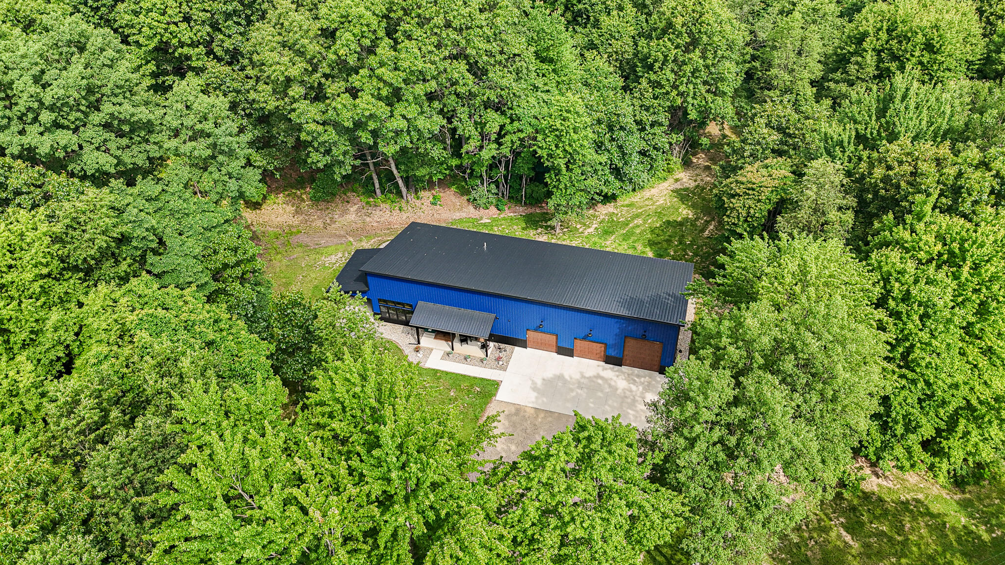 86960 County Road 681 Decatur MI 49045
