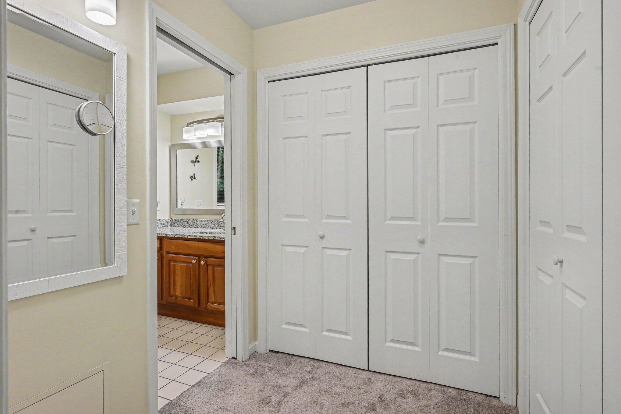 8656 W R Avenue Kalamazoo MI 49009