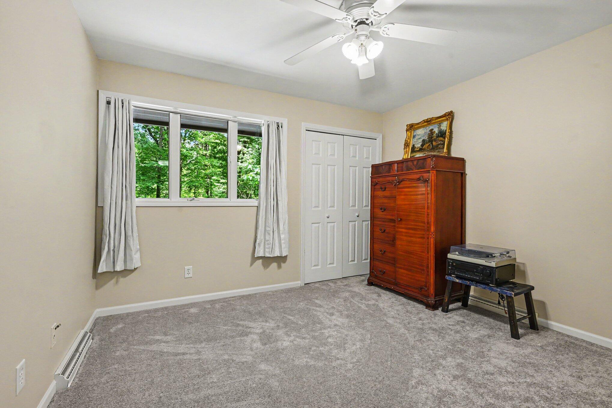 8656 W R Avenue Kalamazoo MI 49009