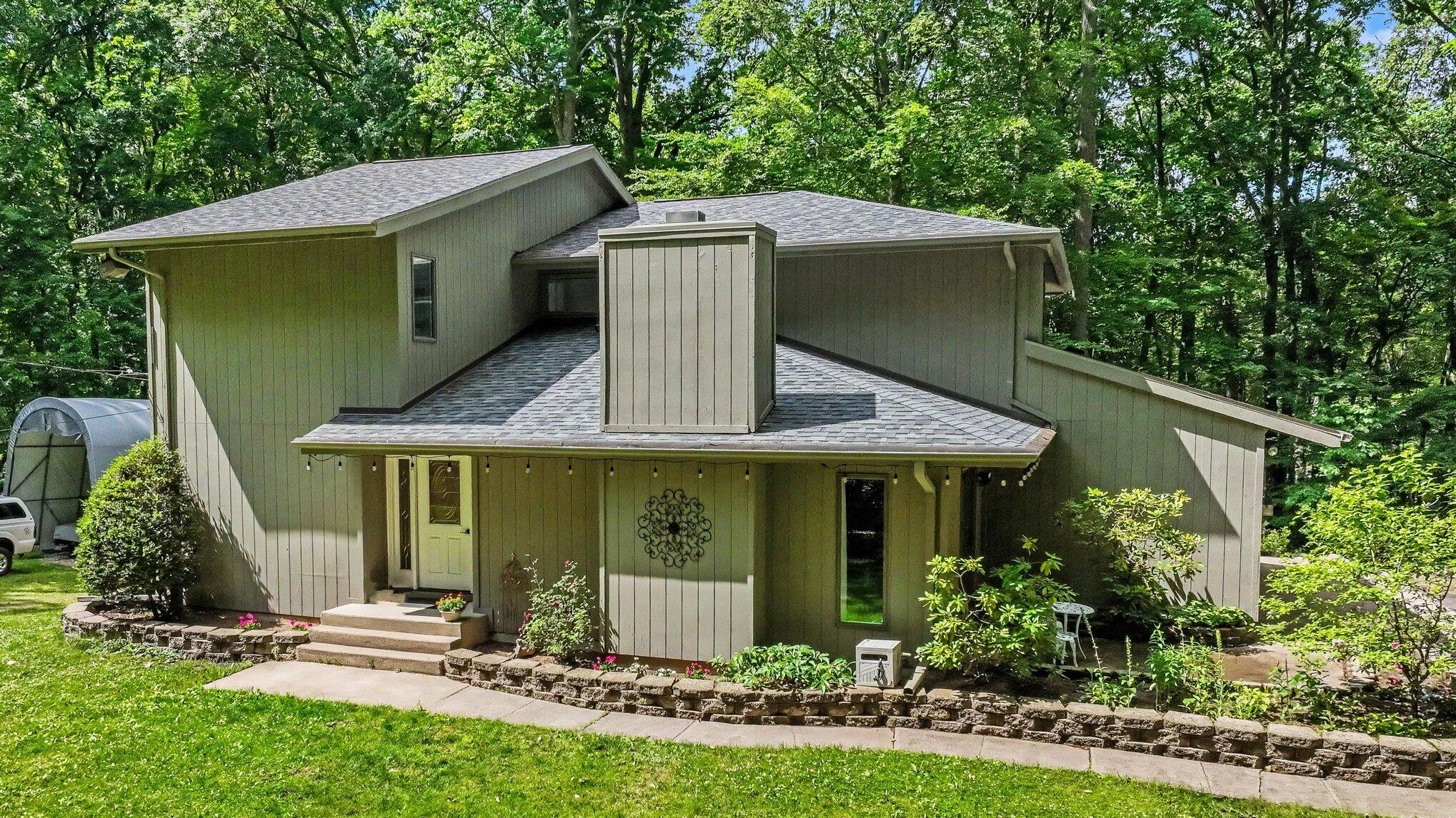 8656 W R Avenue Kalamazoo MI 49009