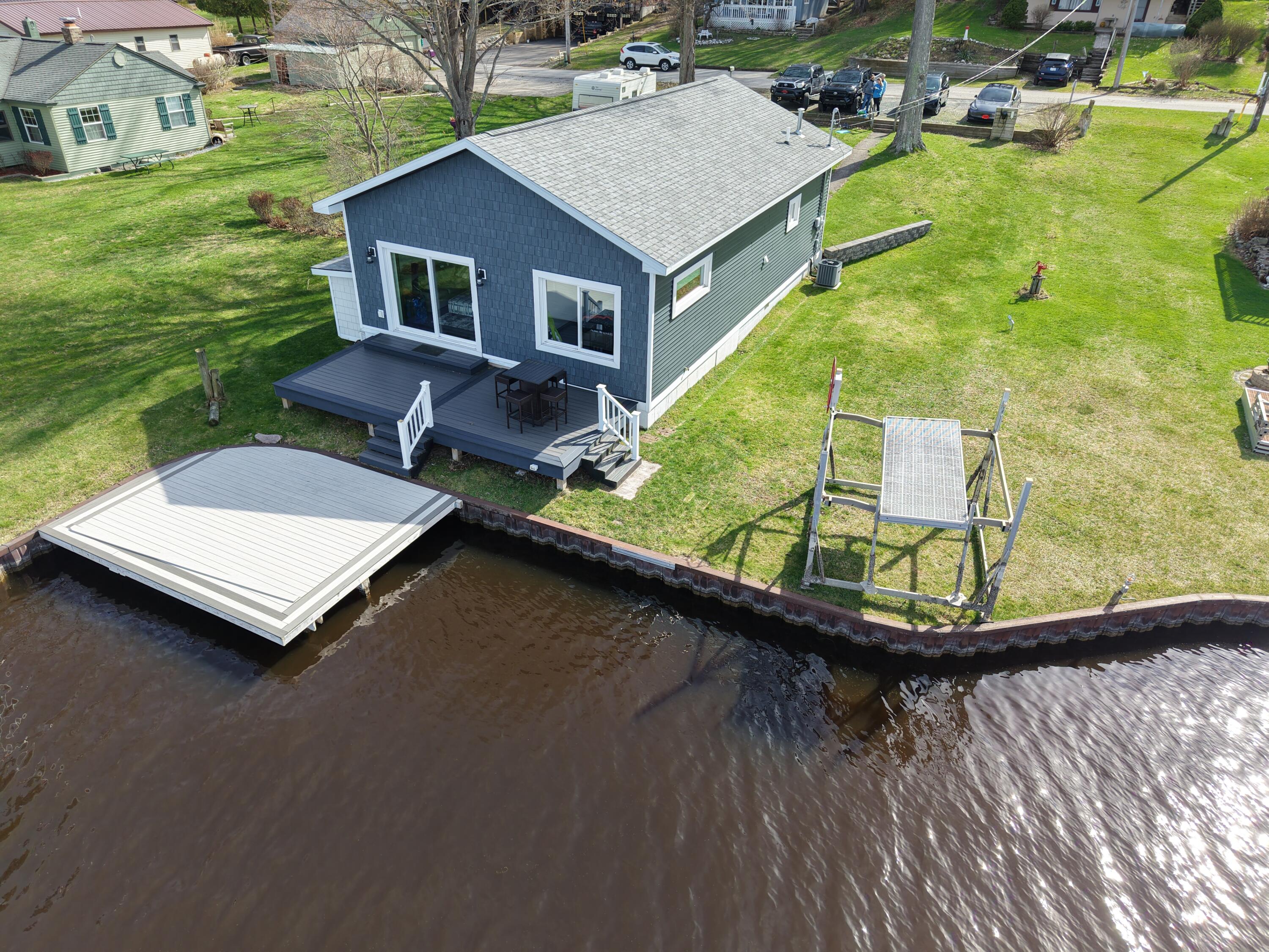 6292 Grace Avenue Ludington MI 49431