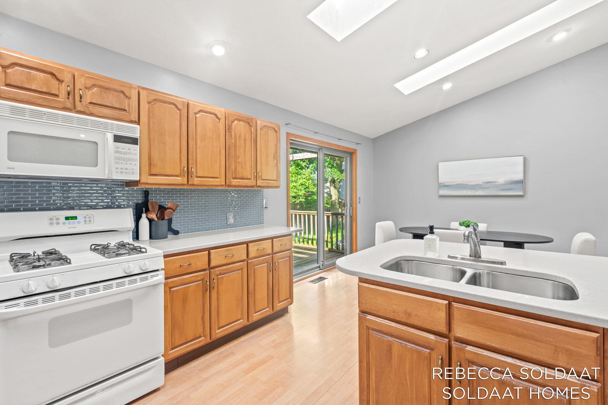 3464 Leonard Street NW Grand Rapids MI 49534