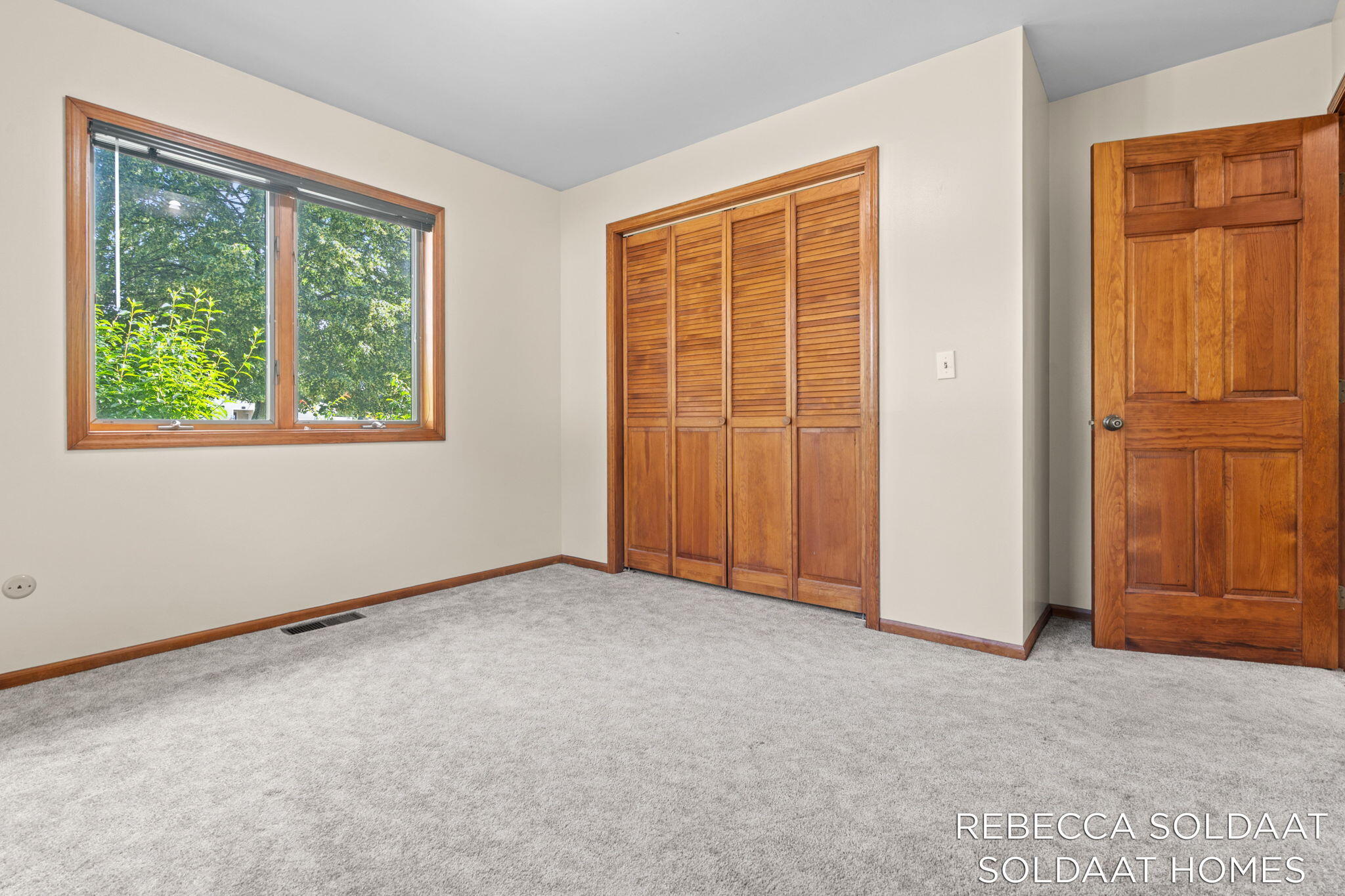 3464 Leonard Street NW Grand Rapids MI 49534