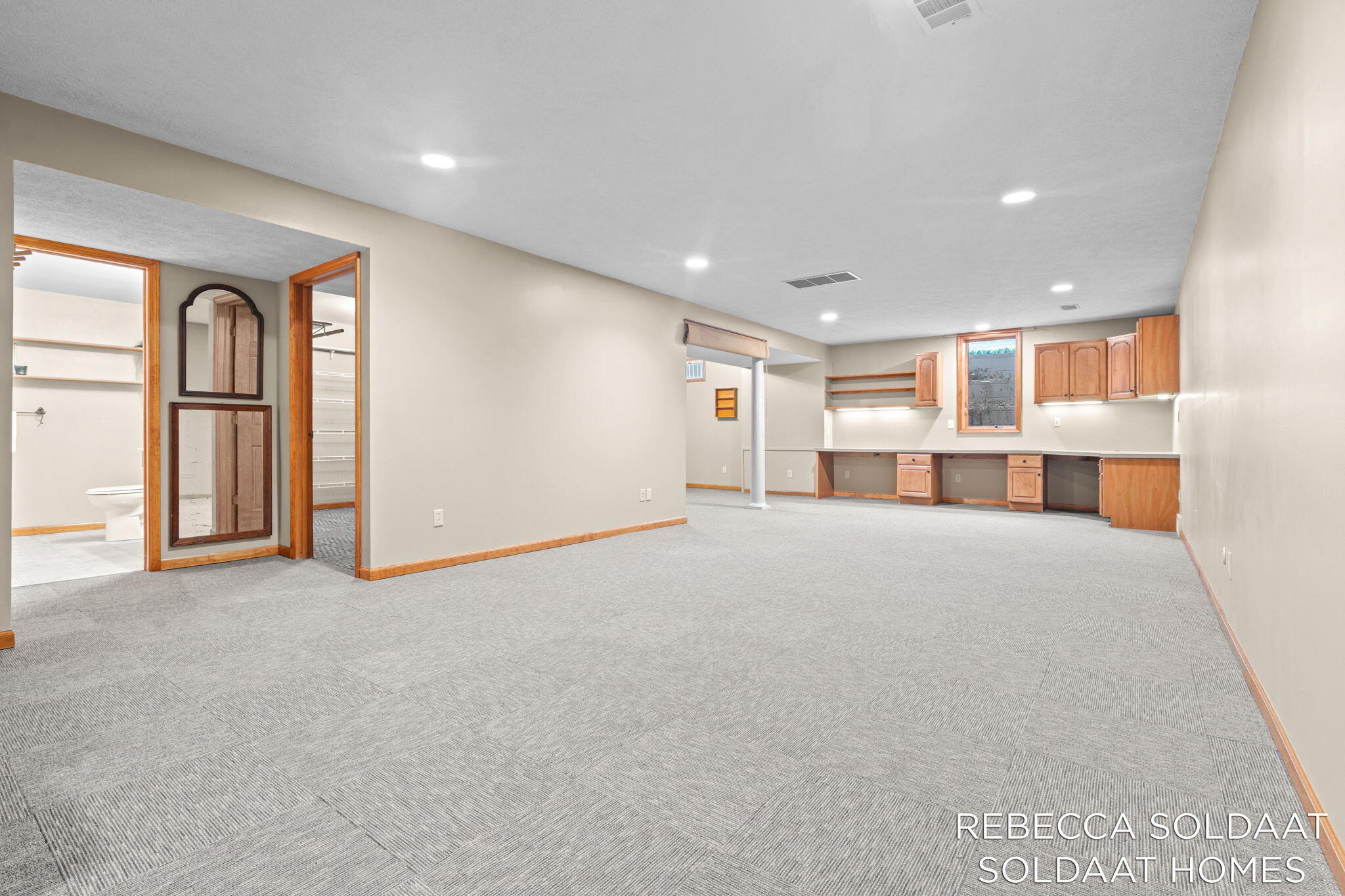 3464 Leonard Street NW Grand Rapids MI 49534