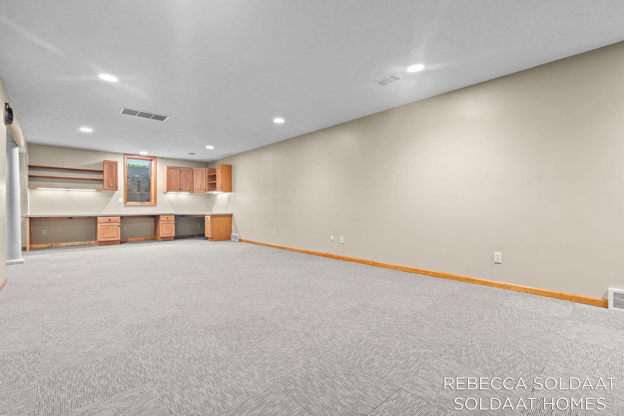 3464 Leonard Street NW Grand Rapids MI 49534