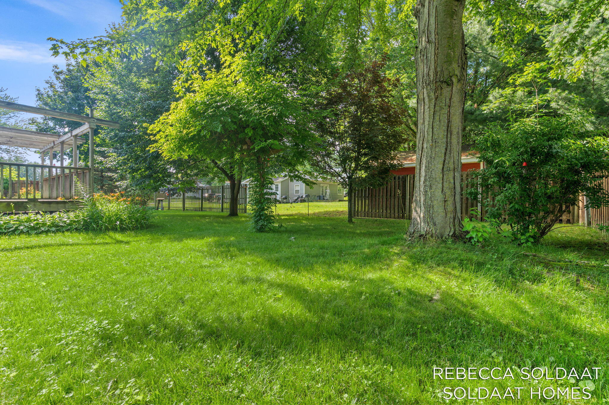 3464 Leonard Street NW Grand Rapids MI 49534