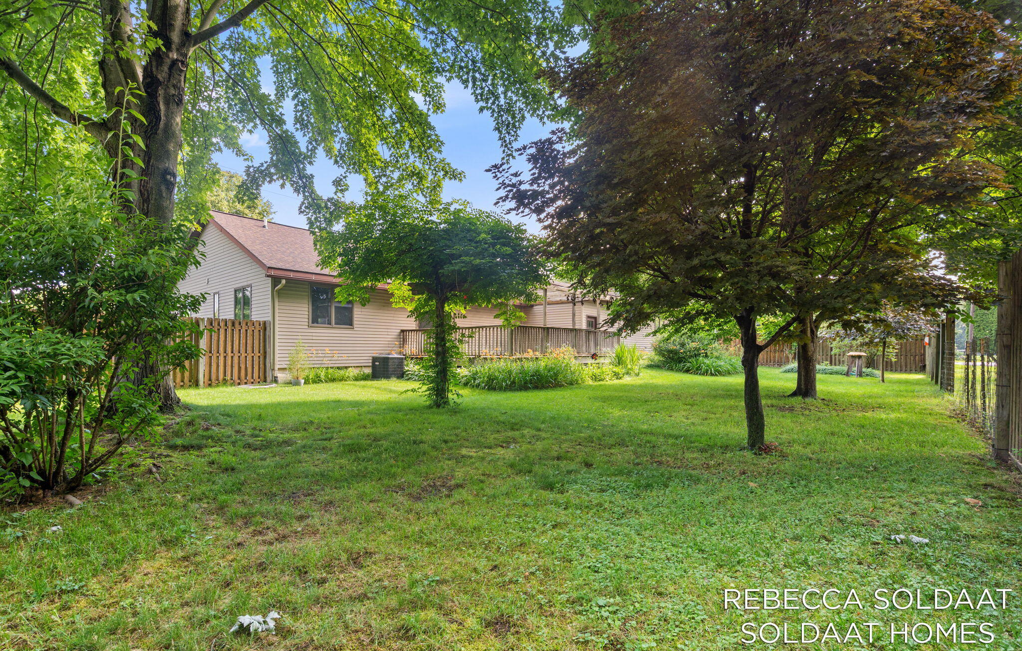 3464 Leonard Street NW Grand Rapids MI 49534