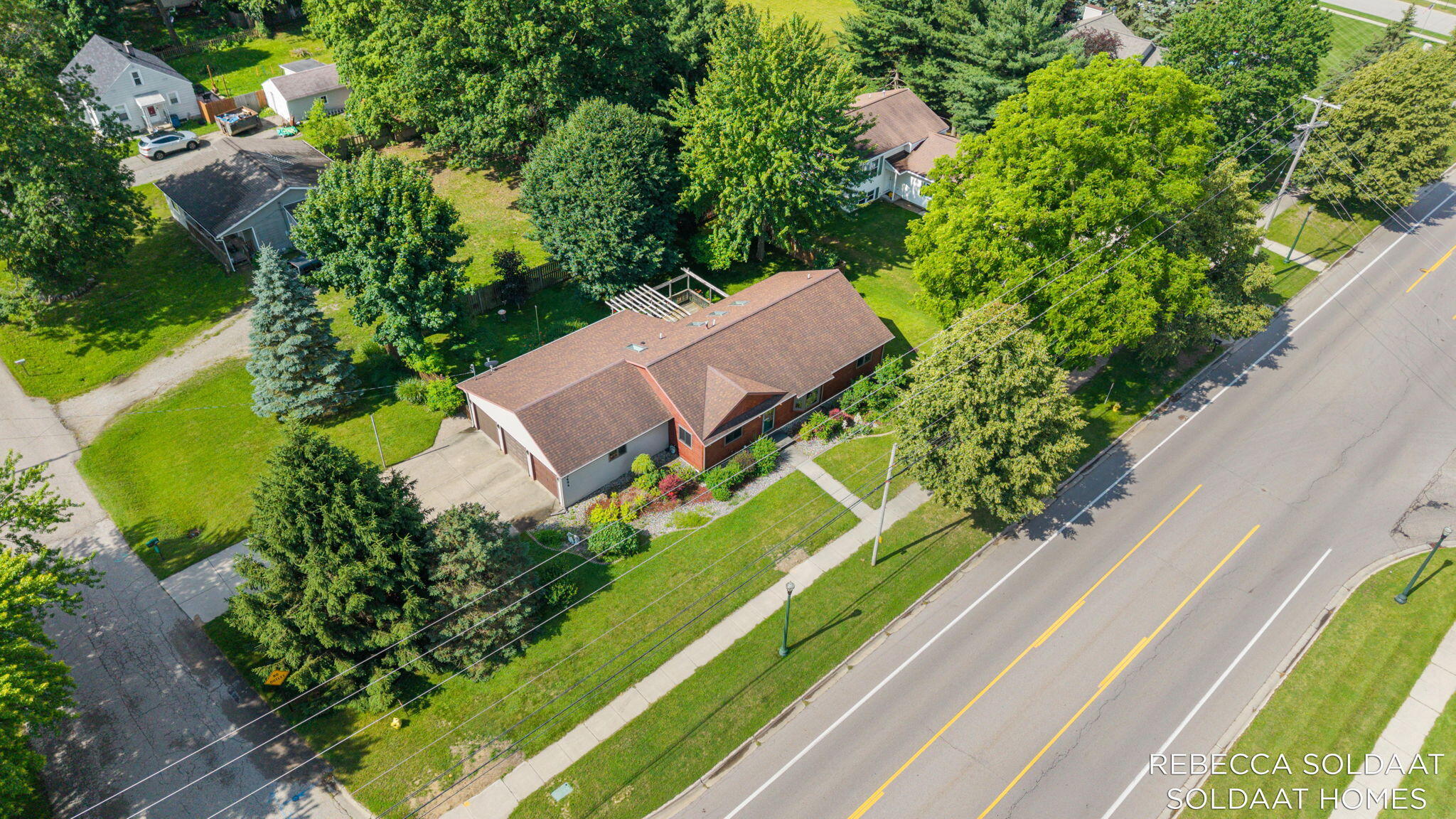 3464 Leonard Street NW Grand Rapids MI 49534