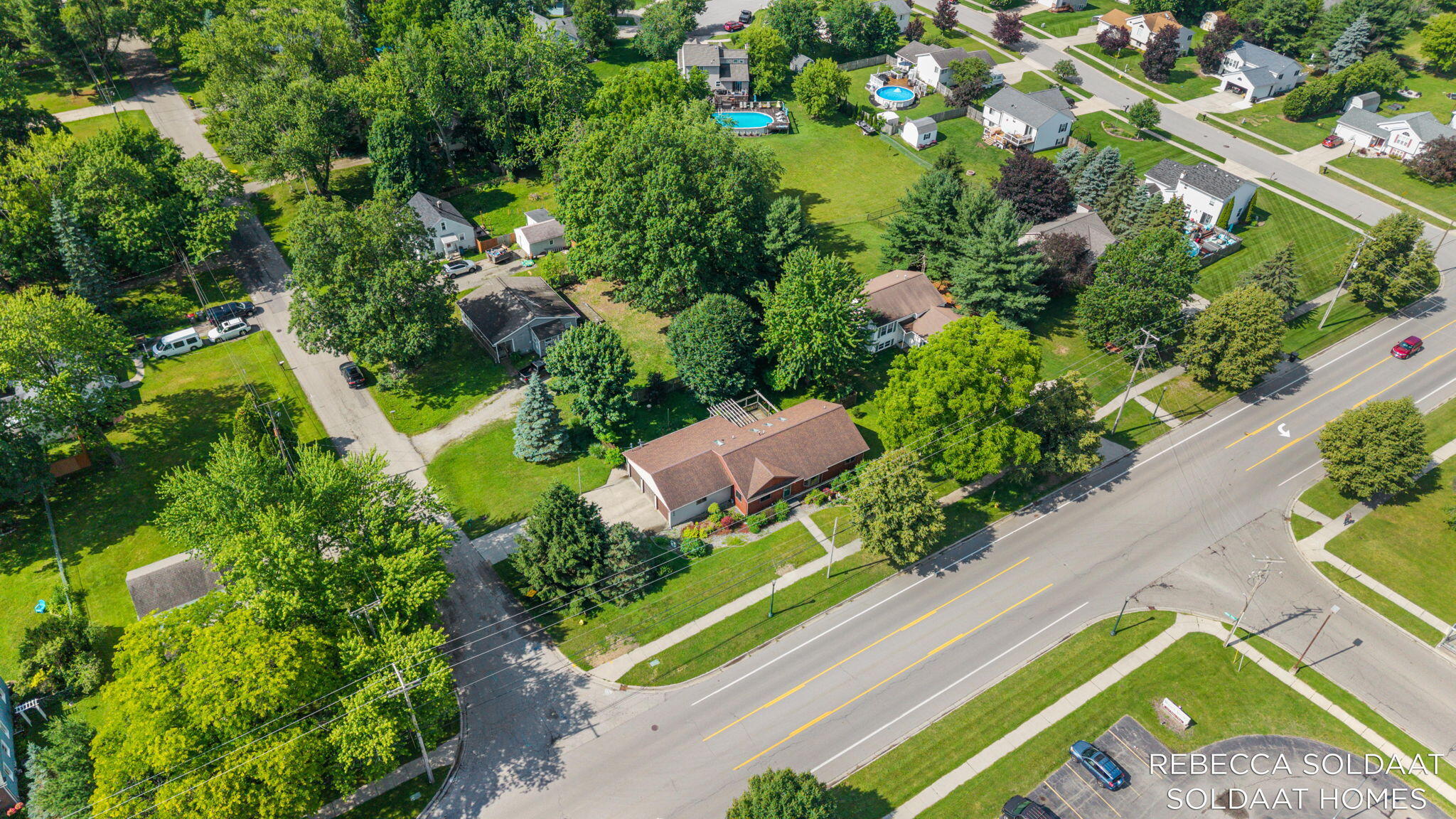 3464 Leonard Street NW Grand Rapids MI 49534