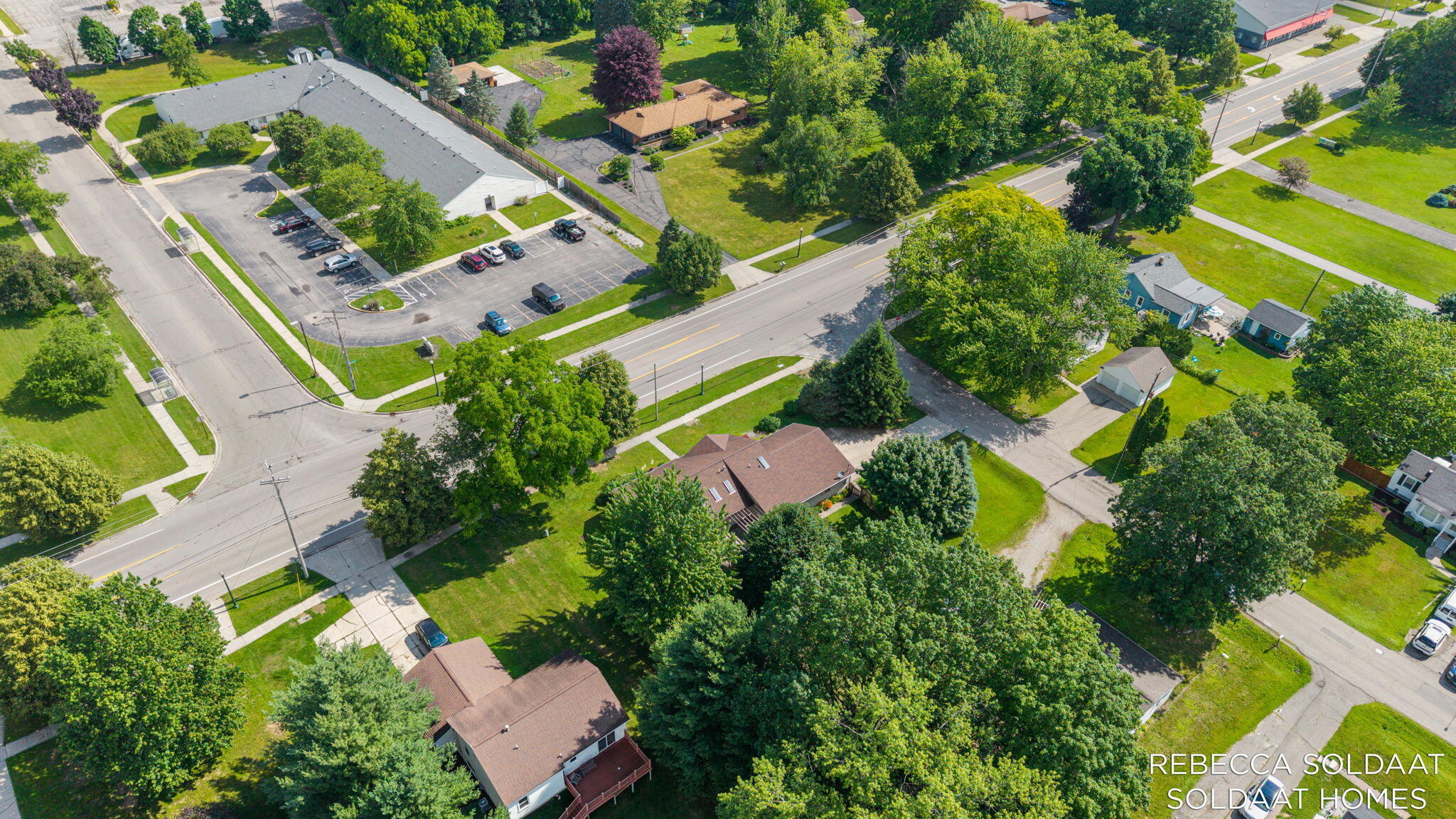 3464 Leonard Street NW Grand Rapids MI 49534