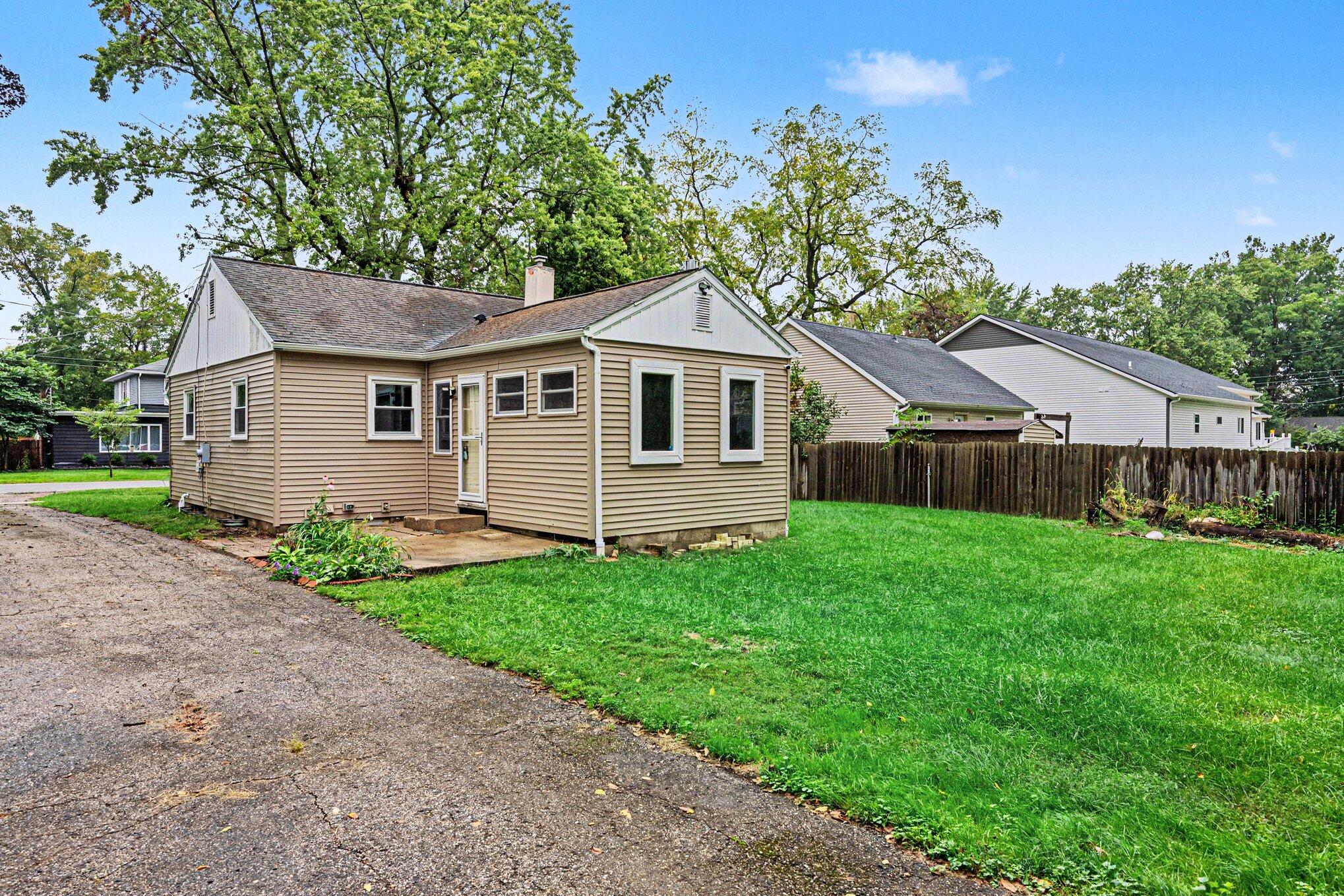 3219 Konkle Street Kalamazoo MI 49001
