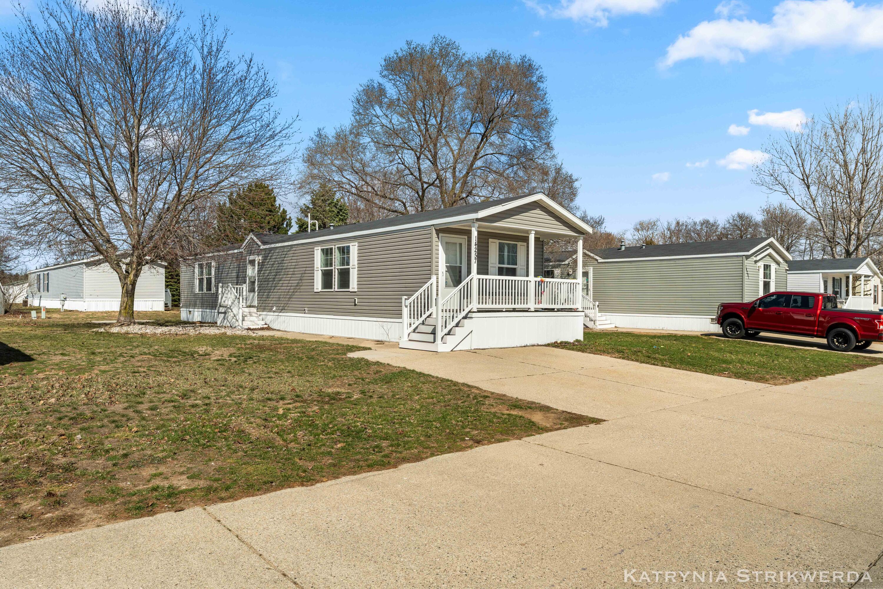14257 Bogie Lane West Olive MI 49460