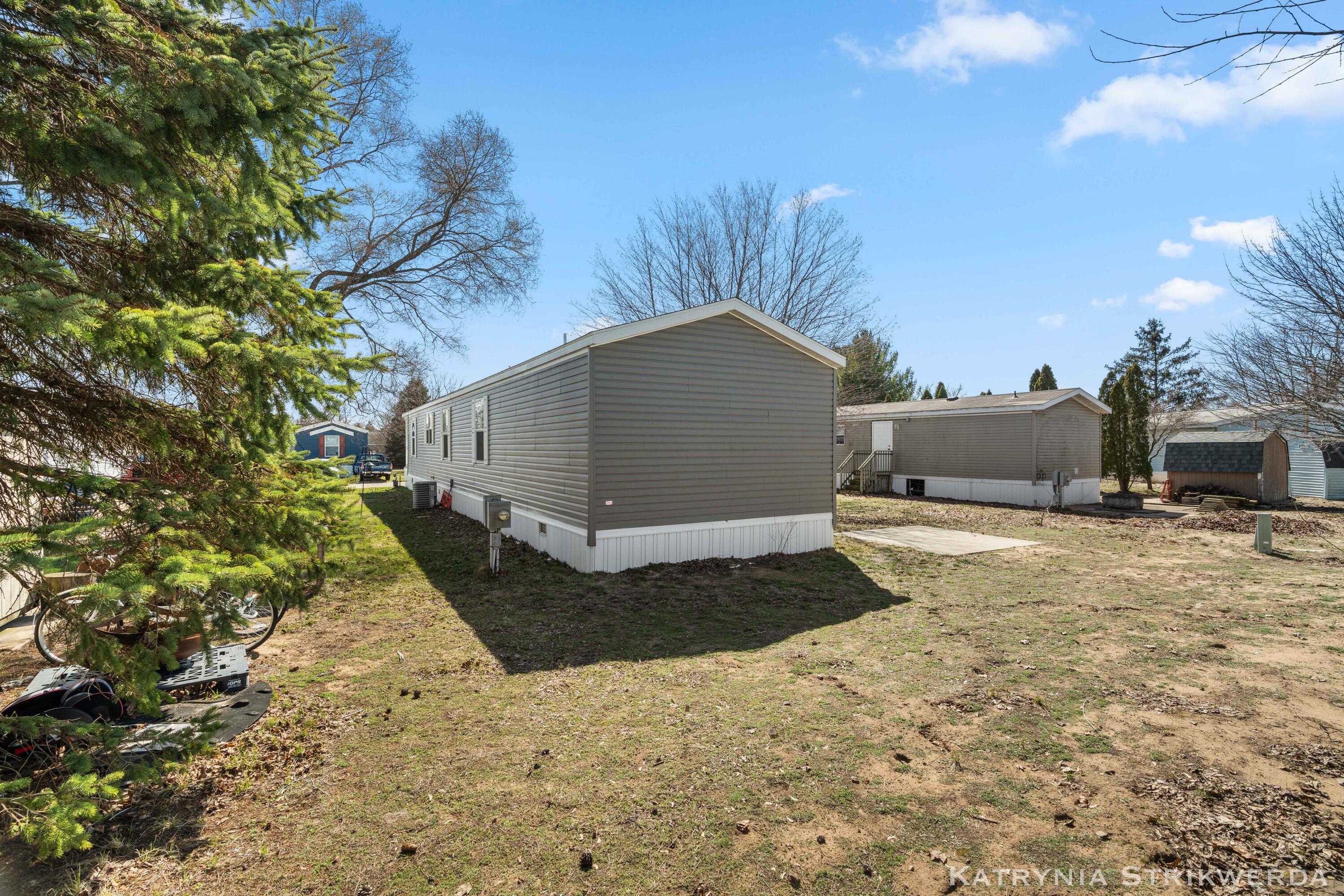 14257 Bogie Lane West Olive MI 49460