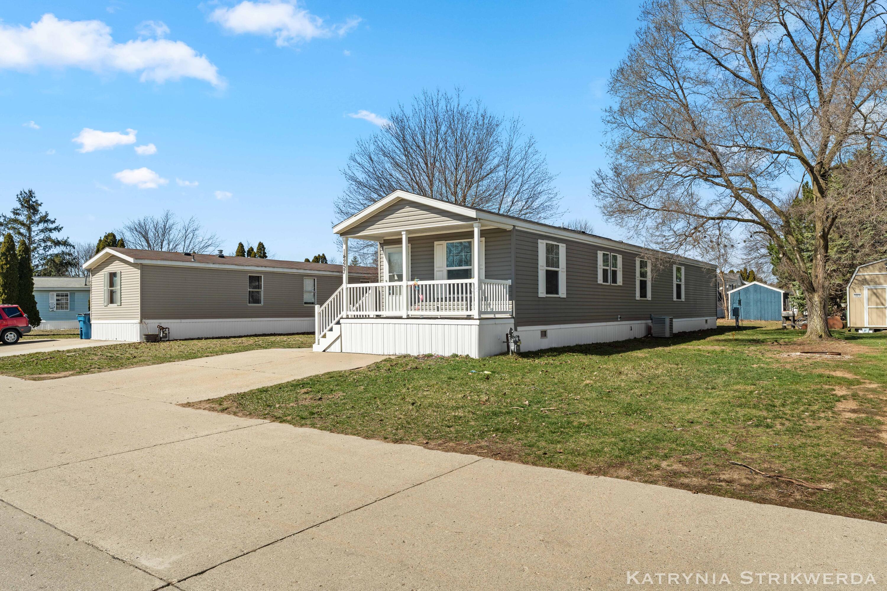 14257 Bogie Lane West Olive MI 49460