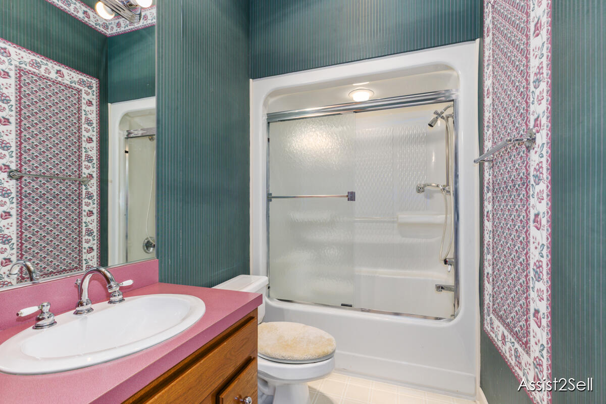 1909 Blue Isle Court Holland MI 49424