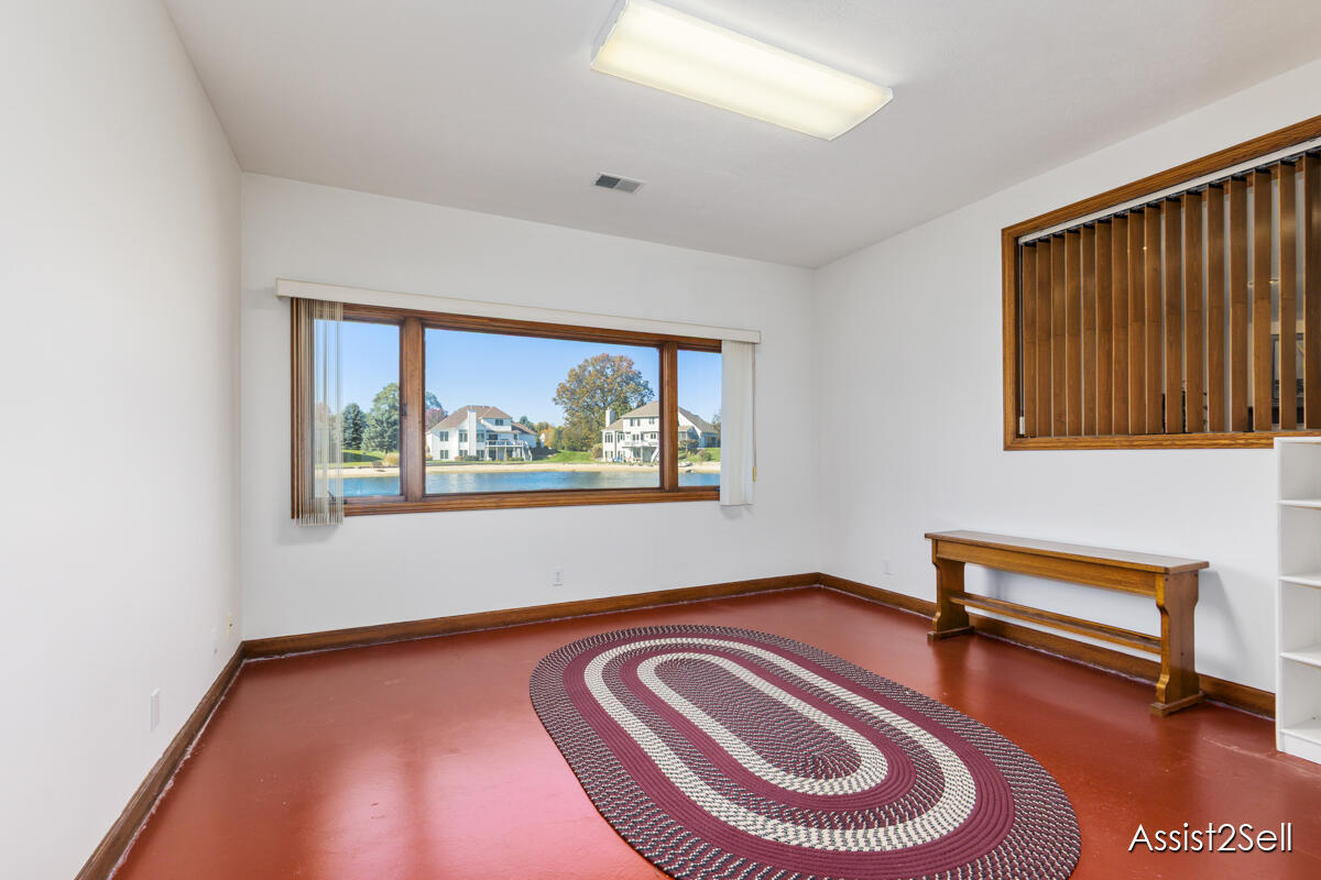 1909 Blue Isle Court Holland MI 49424