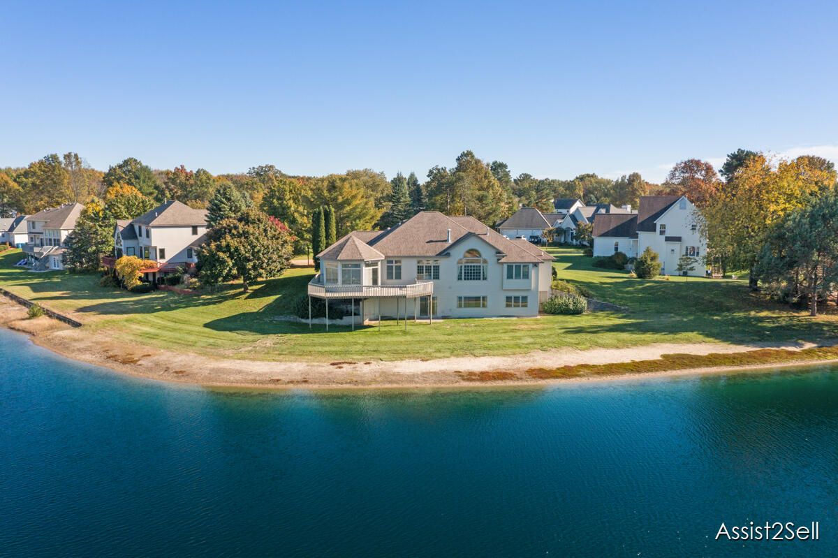 1909 Blue Isle Court Holland MI 49424