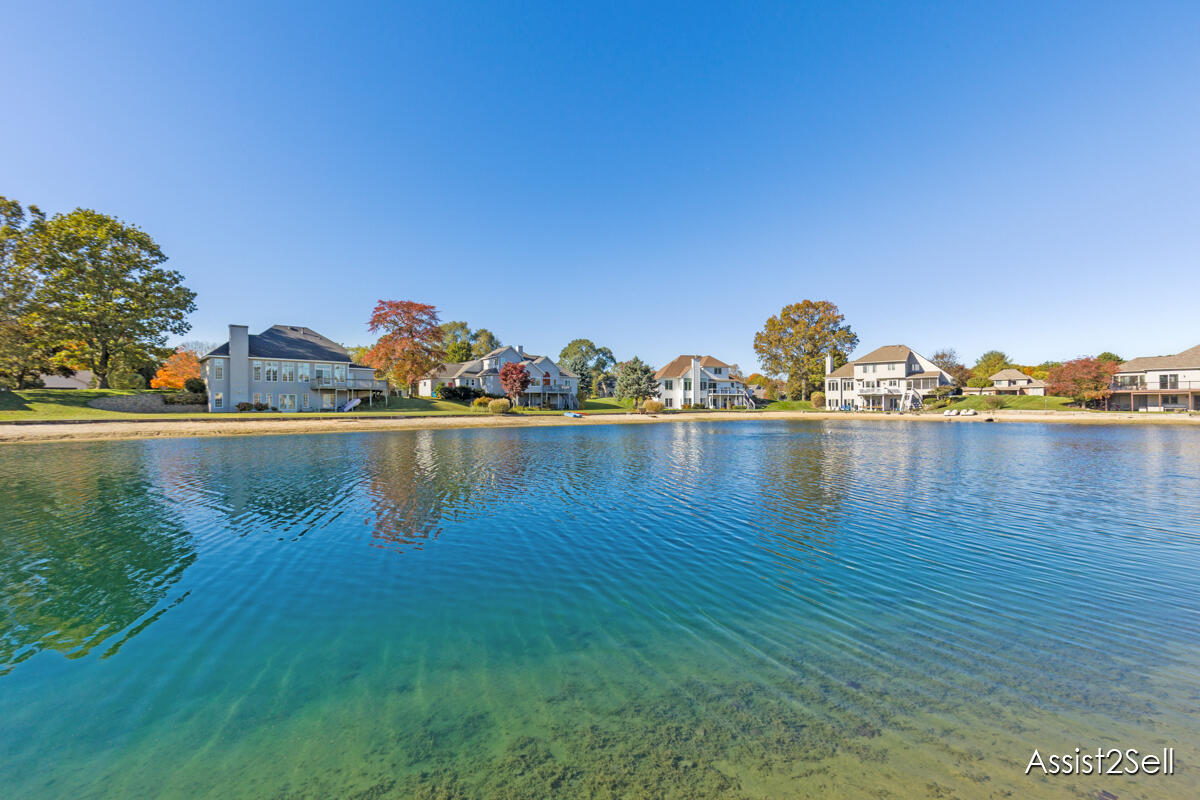 1909 Blue Isle Court Holland MI 49424