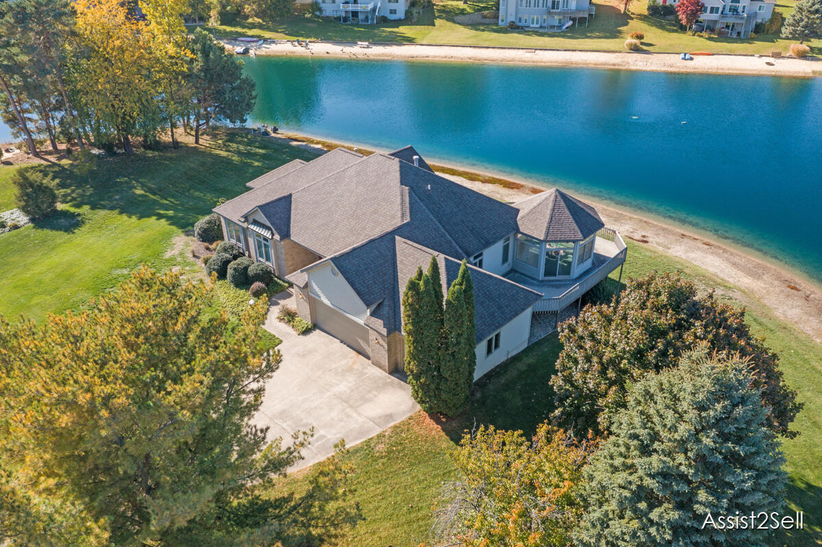 1909 Blue Isle Court Holland MI 49424