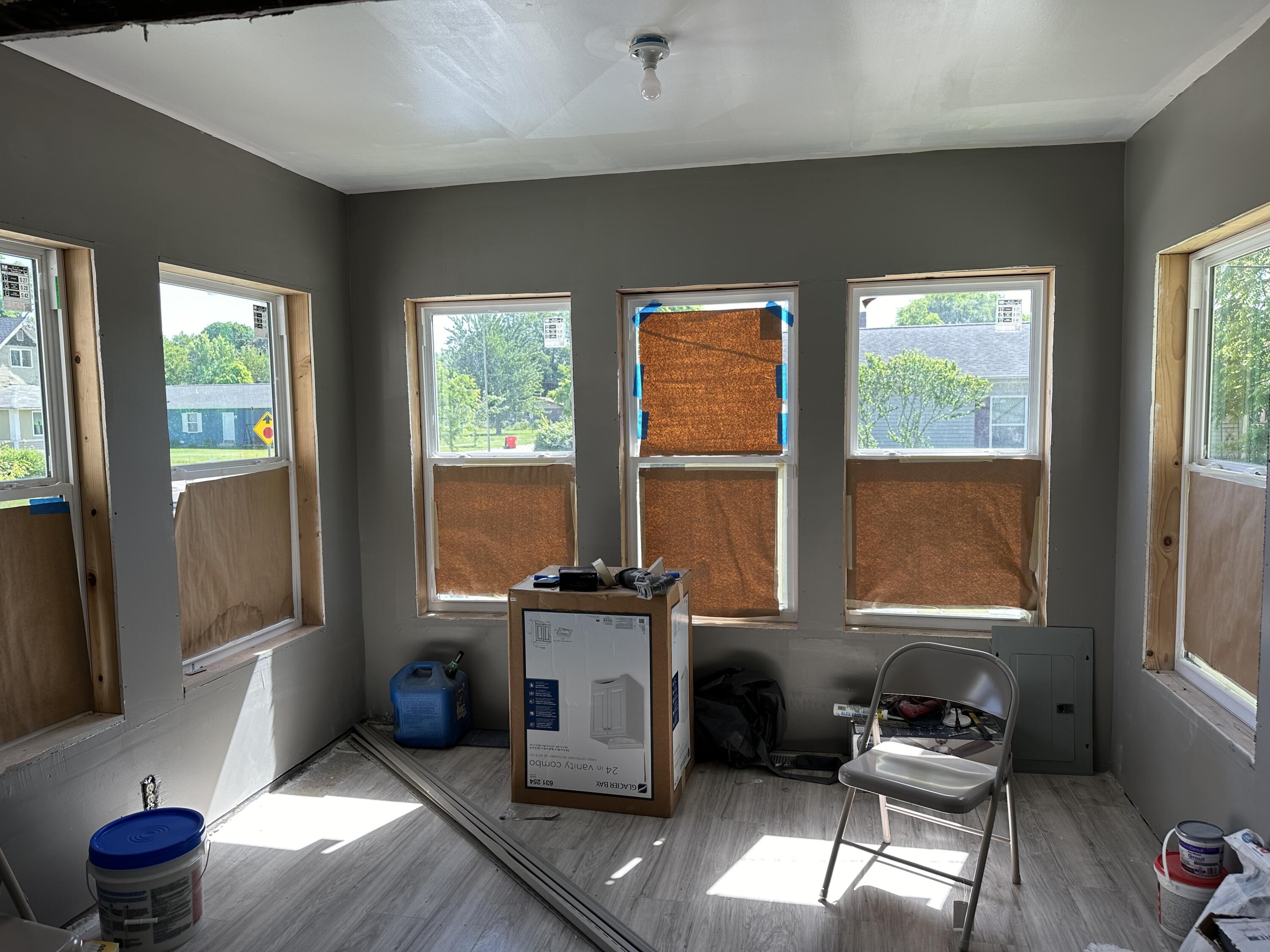 696 Highland Avenue Benton Harbor MI 49022