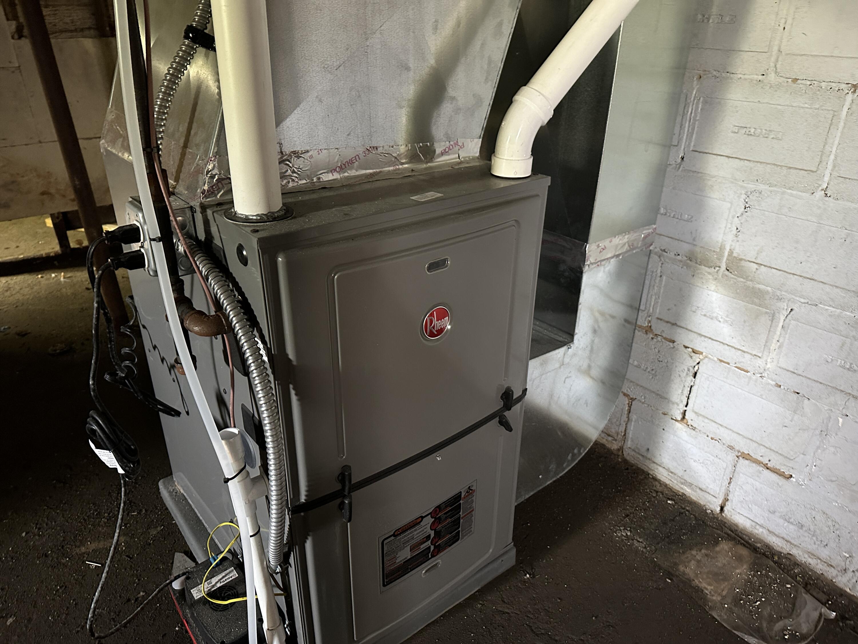 696 Highland Avenue Benton Harbor MI 49022