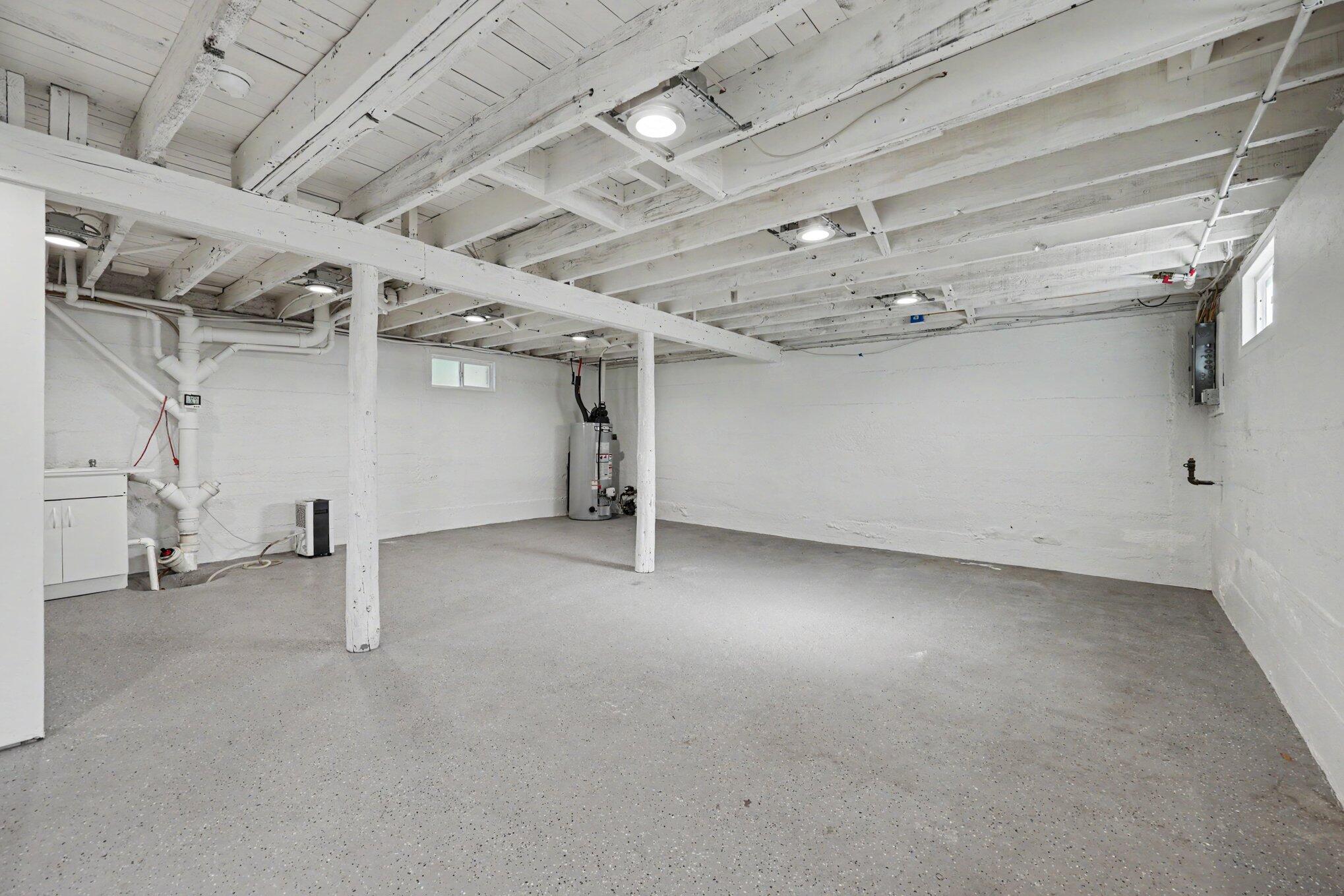 327 Lewis Street Rockford MI 49341