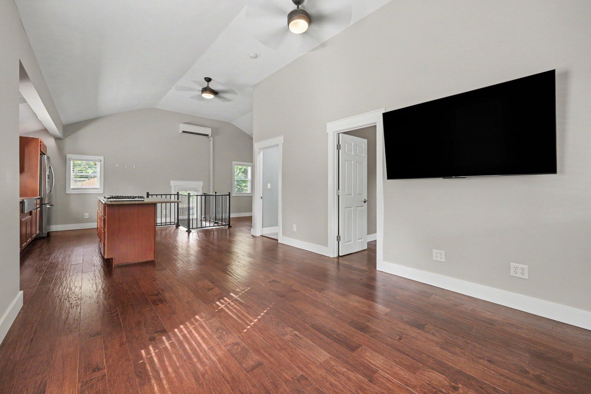 327 Lewis Street Rockford MI 49341