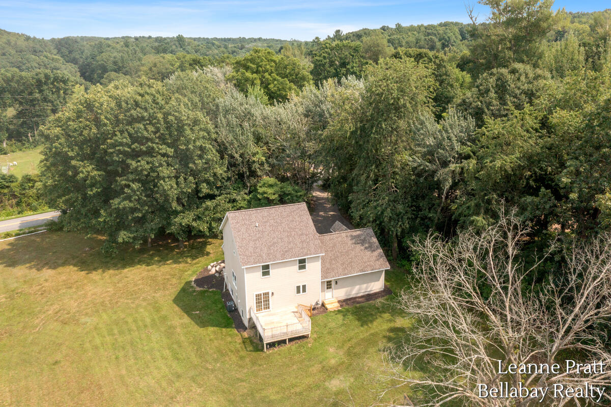8015 Jericho Avenue NE Rockford MI 49341