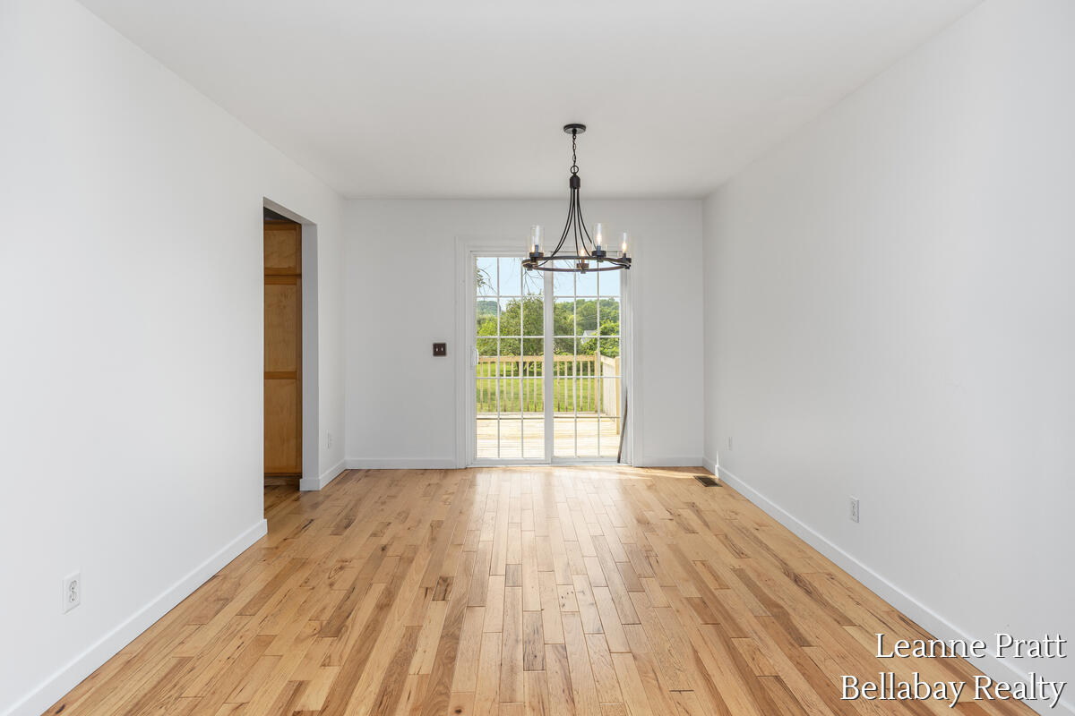 8015 Jericho Avenue NE Rockford MI 49341